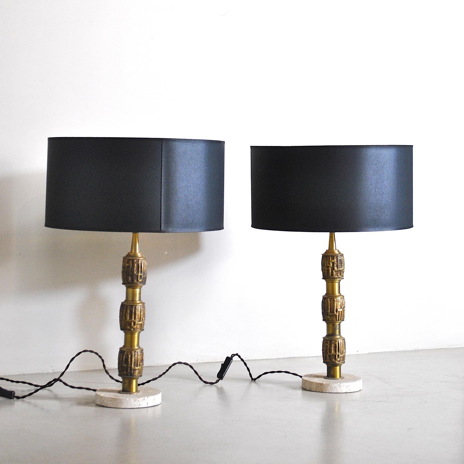 Mid-Century Modern Luciano Frigerio Set of Midcentury Table Lamps in Brass and Travertine, 1970s For Sale