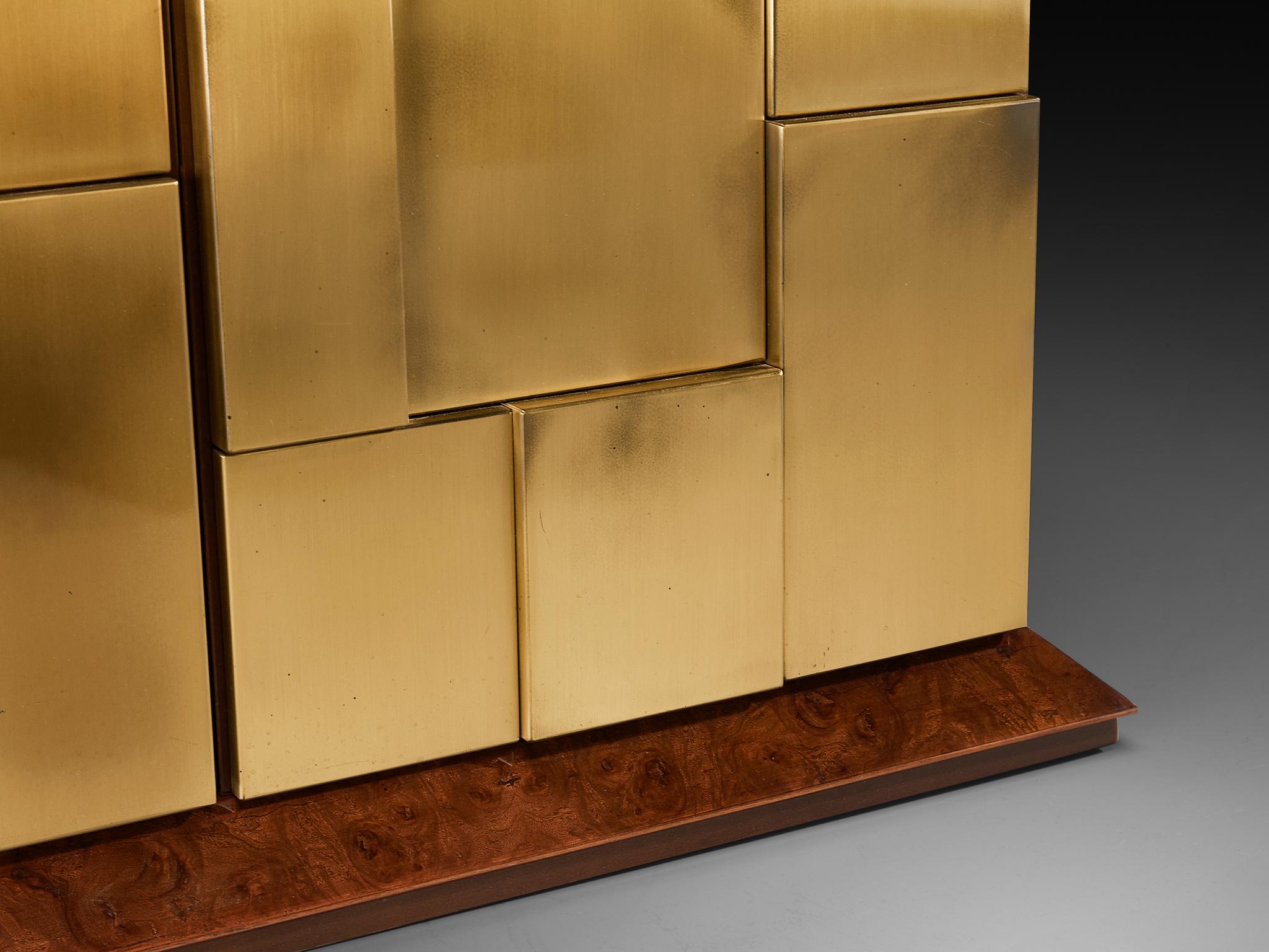 Luciano Frigerio Sideboard aus Messing und Holz im Angebot 3