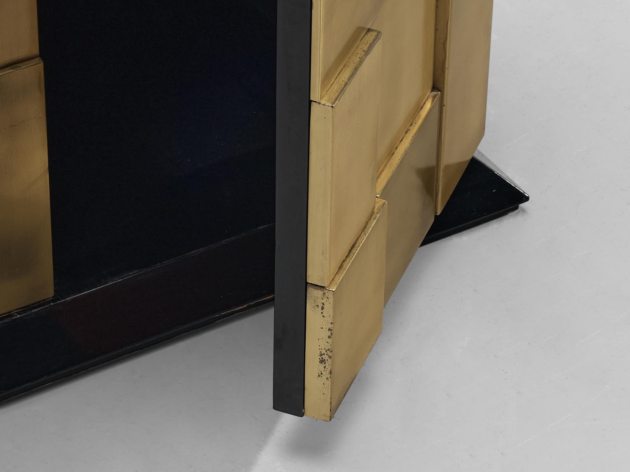 Luciano Frigerio Sideboard in Lacquered Wood and Geometric Brass Front  For Sale 2