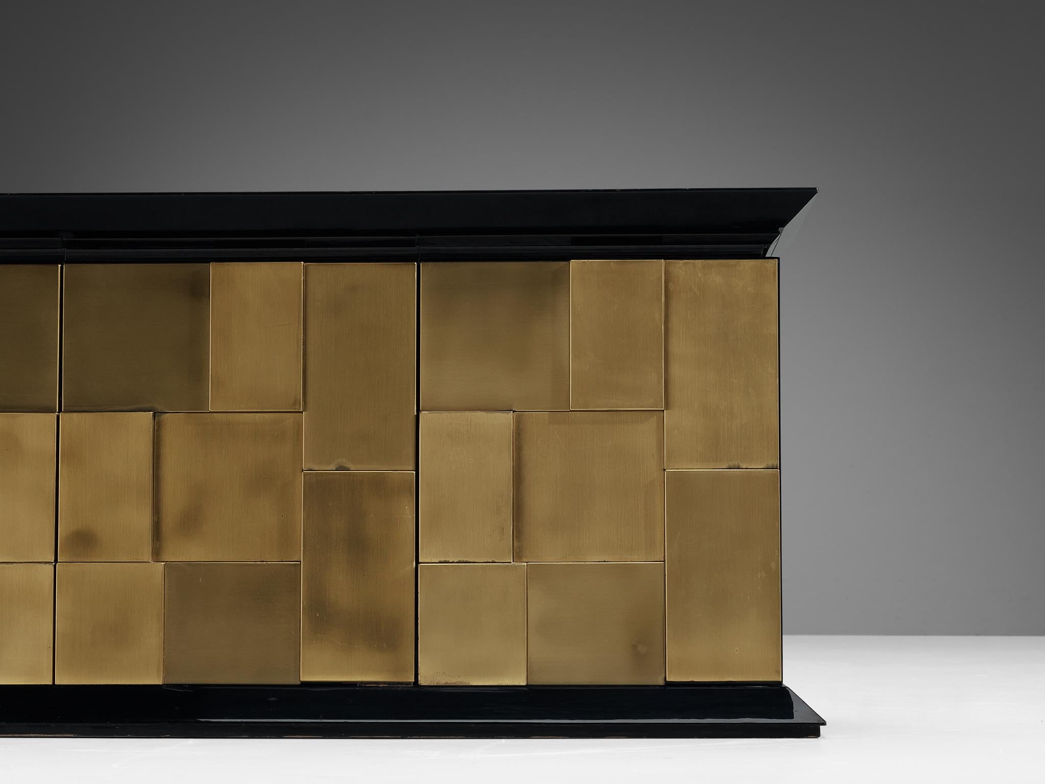Luciano Frigerio Sideboard in Lacquered Wood and Geometric Brass Front  For Sale 3