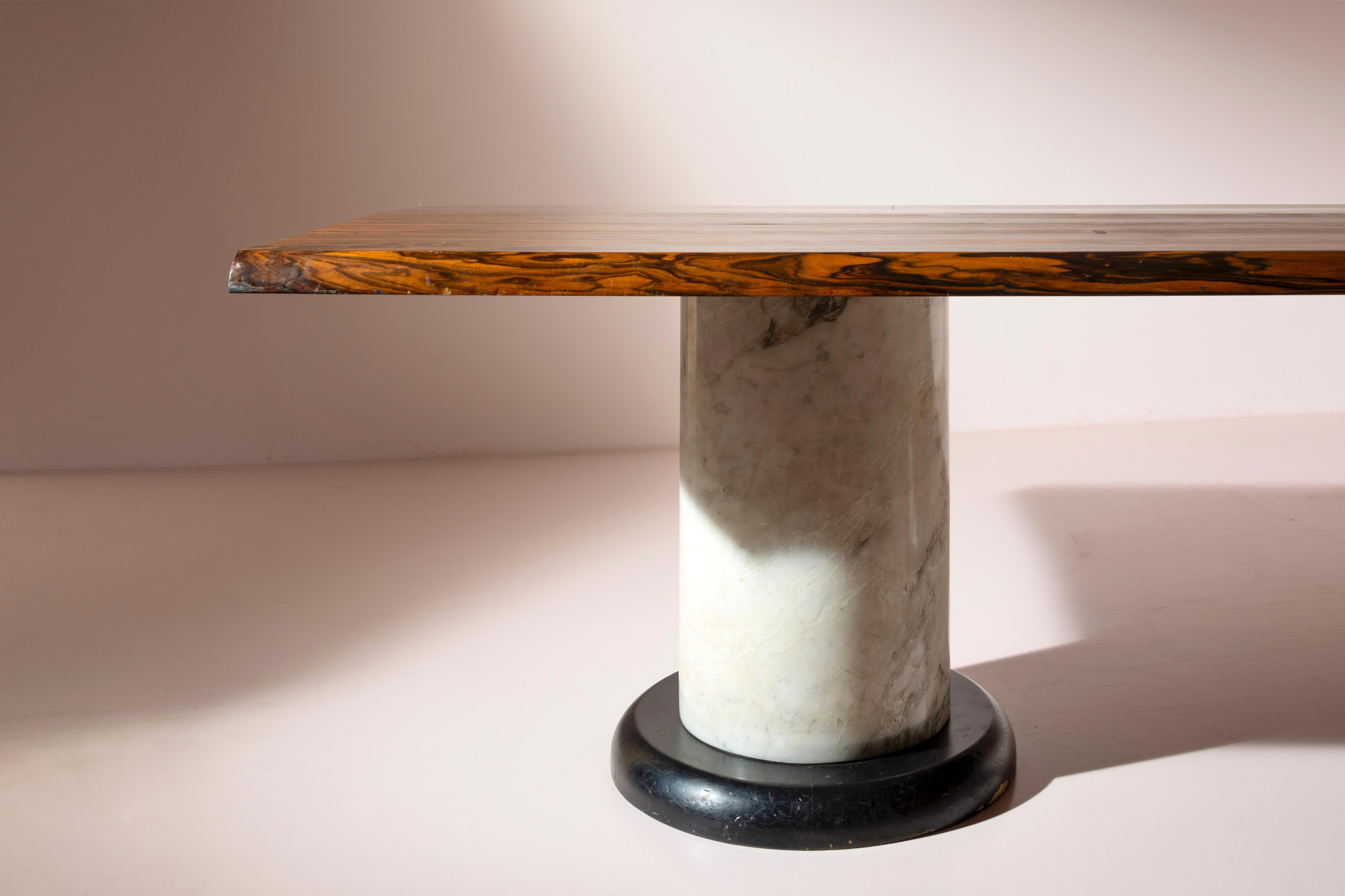 Table de salle à manger ou de conférence unique en ébène et marbre de Luciano Frigerio, Italie, années 1970 en vente 2