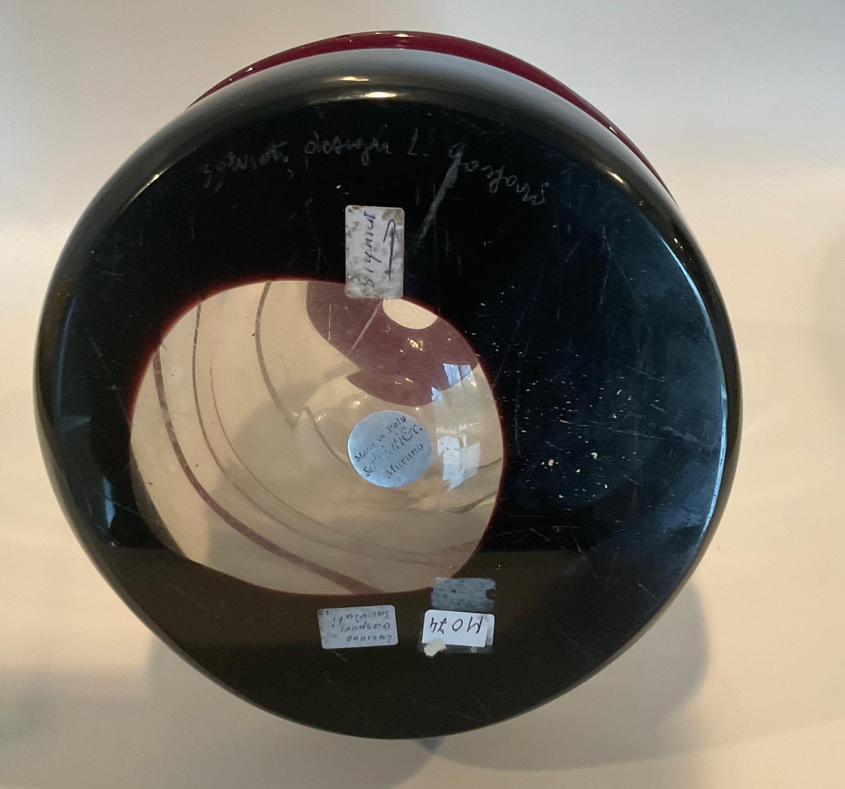 Vase Sasso en verre d'art de Murano signé par l'artiste Luciano Gaspari avec des bandes appliquées  en vente 2