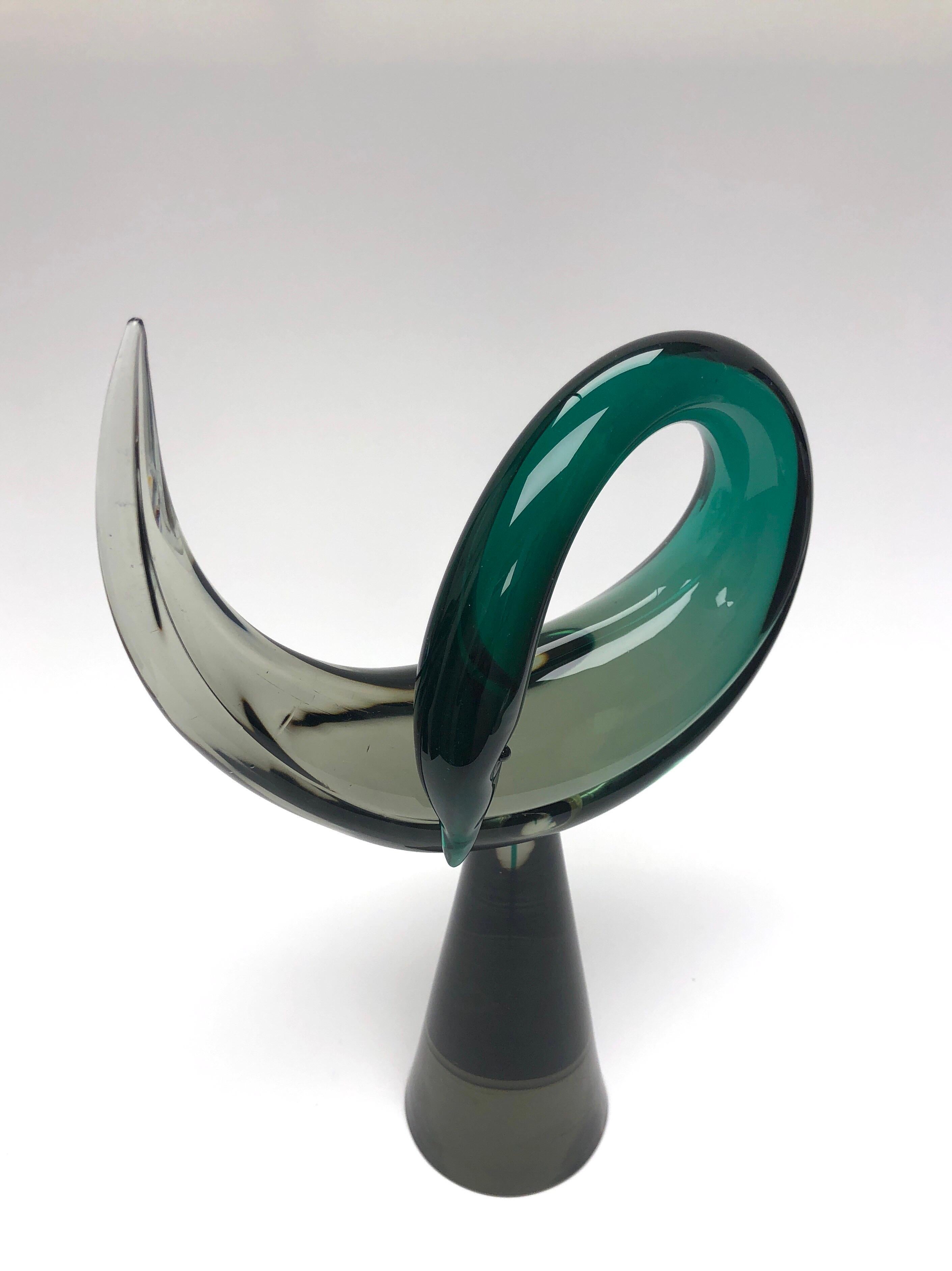 An stylized modern Murano glass sculpture by Gaspari for Salviati. Very clean lines and great color. Signed on bottom.