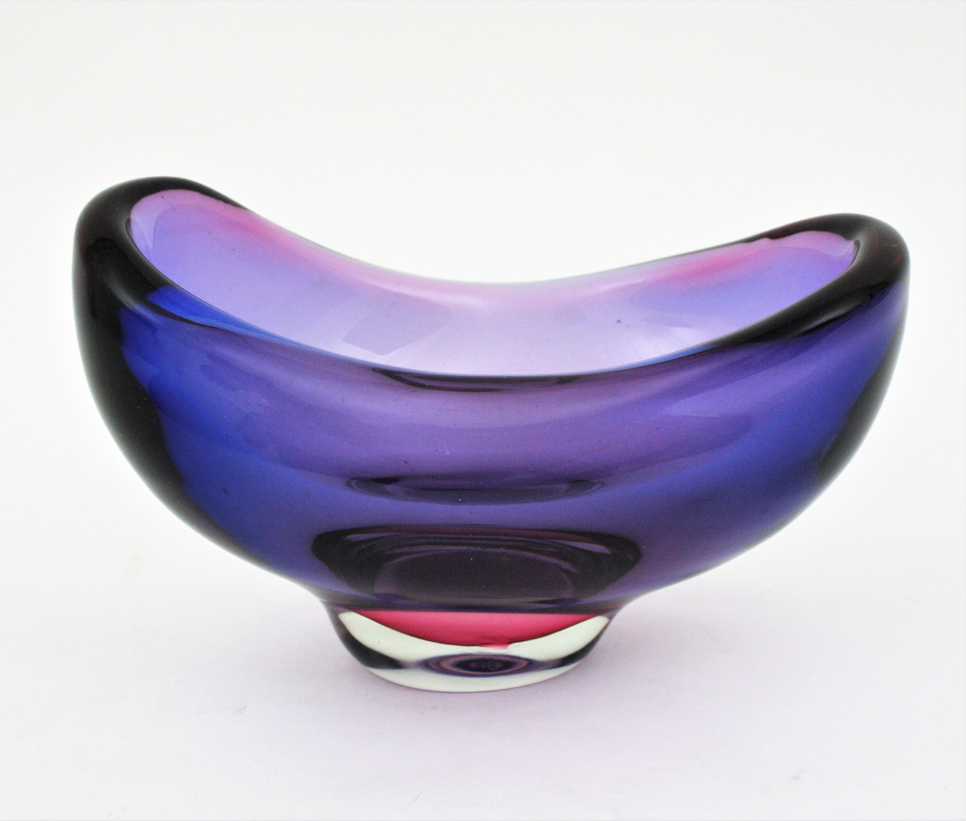 Italian Luciano Gaspari Salviati Signed Murano Purple Pink Blue Sommerso Art Glass Bowl For Sale