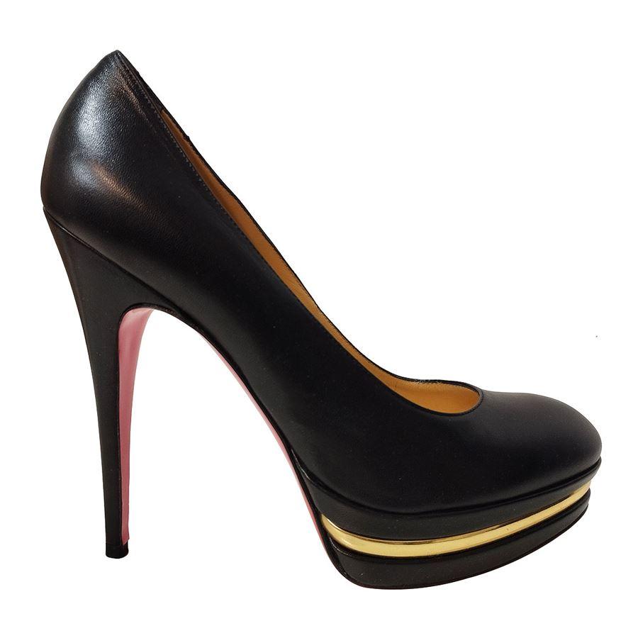 Leather Black color Heel height cm 14 (5,5 inches) Plateau height cm 3 (1,18 inches)