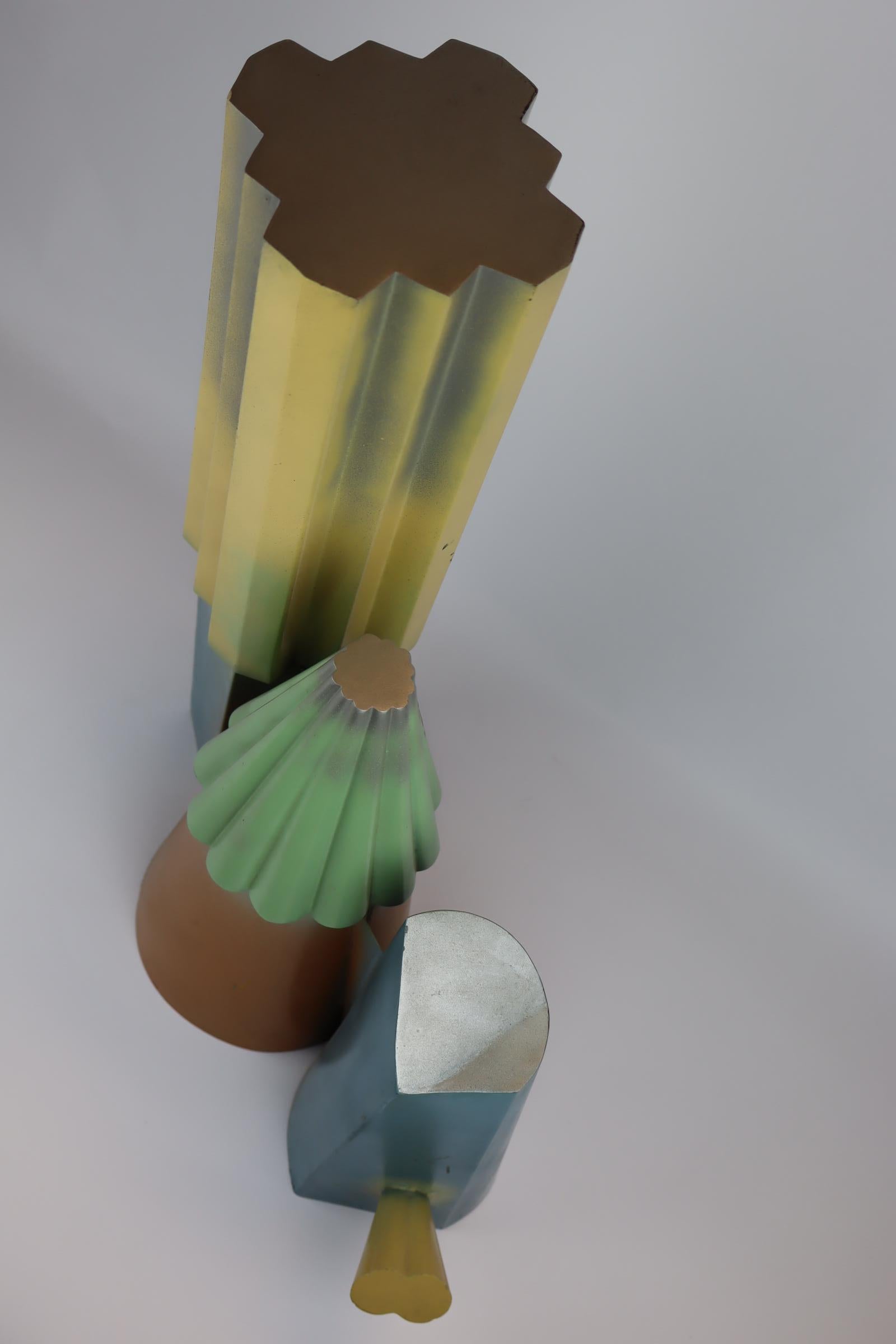 Luciano Palmieri: scultura in metallo in stile Memphis, Italia 1983 in vendita 3