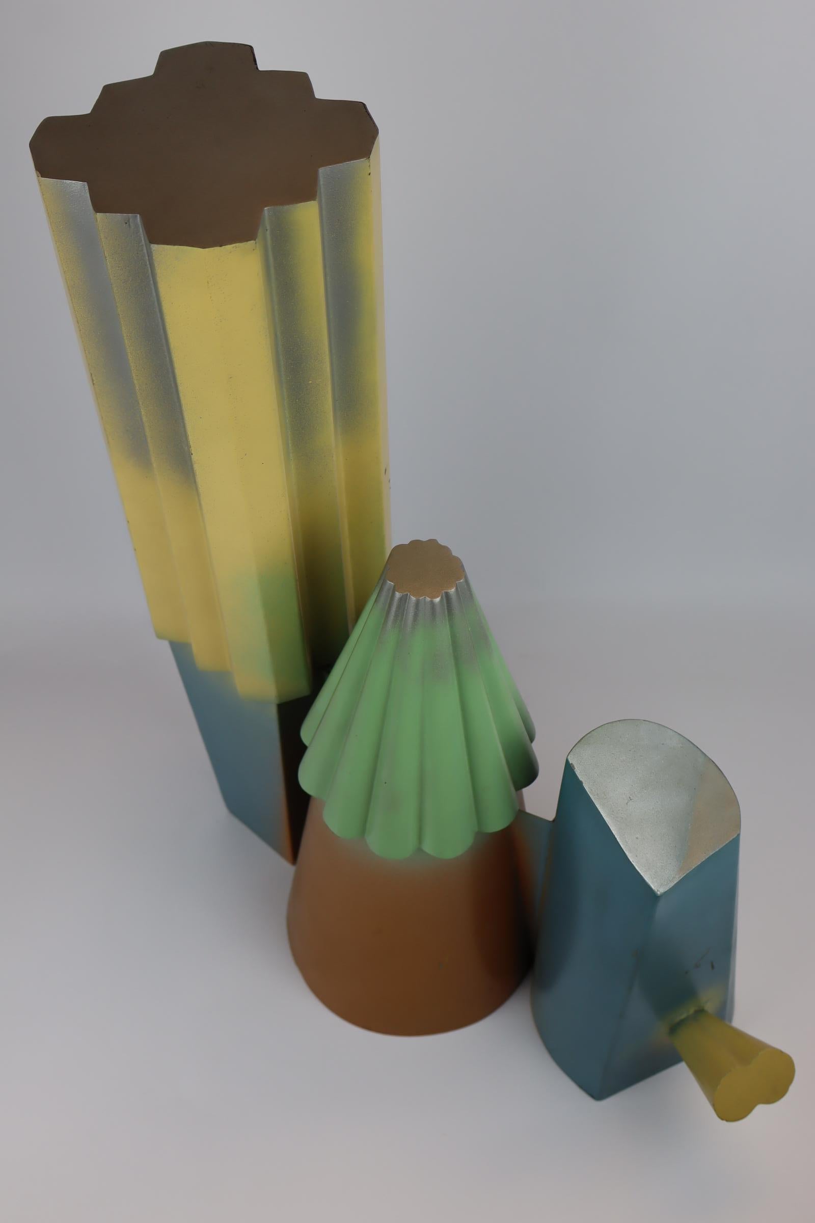 Luciano Palmieri: scultura in metallo in stile Memphis, Italia 1983 in vendita 4
