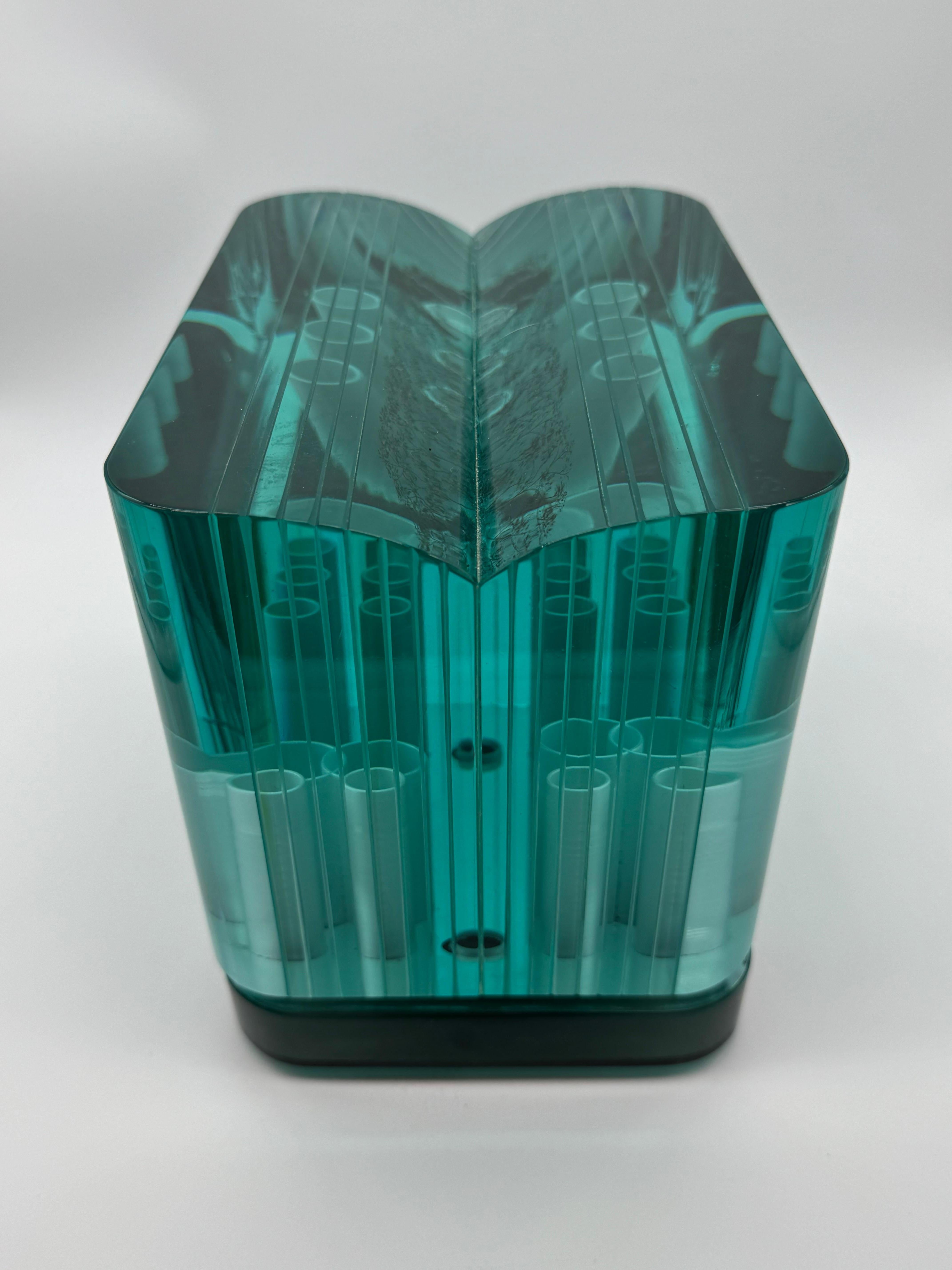 Luciano Vistosi Murano Kunstglas Architekturskulptur, signiert und datiert 1989 (Futuristisch) im Angebot