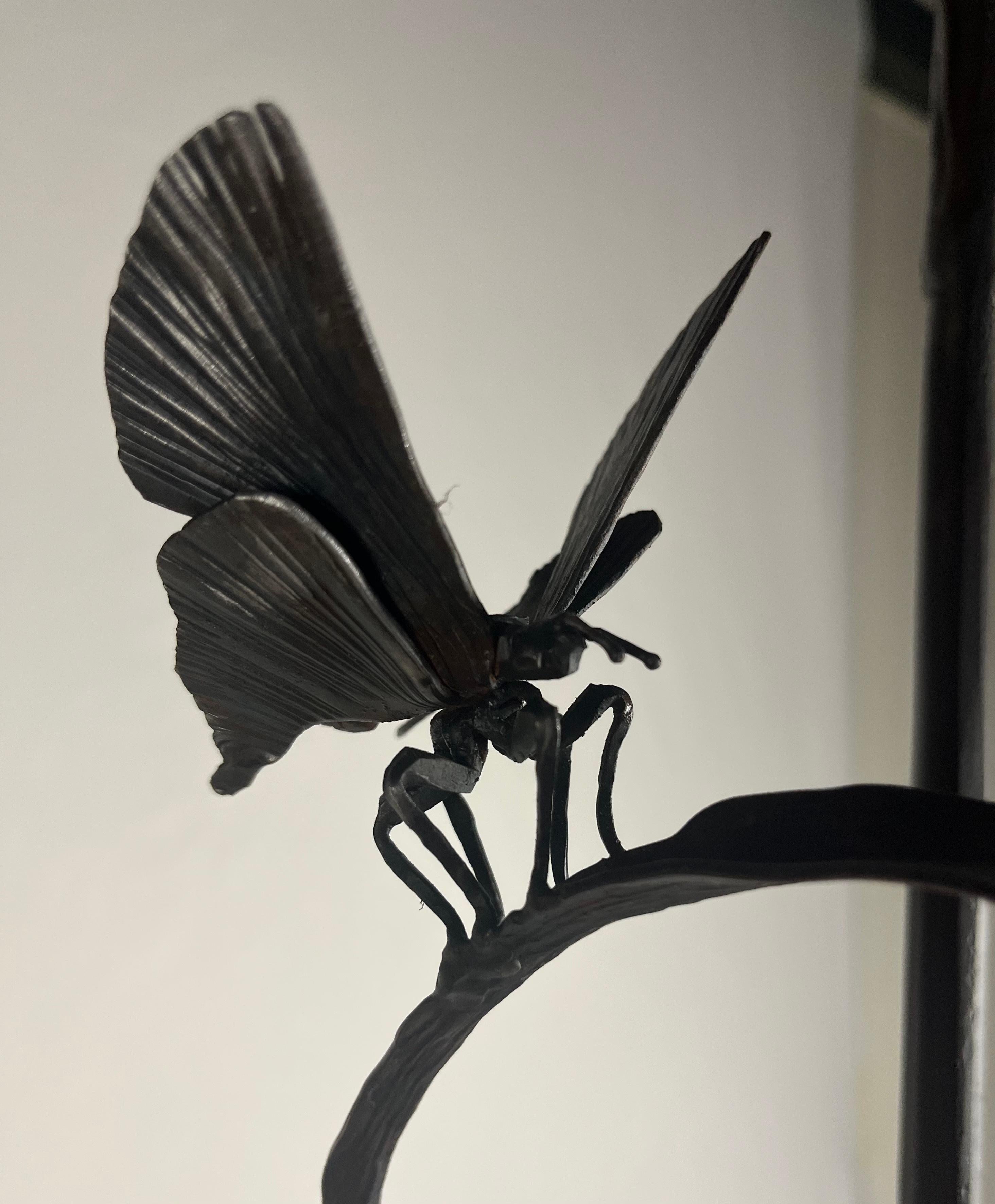 Escultura contemporánea de bambú forjado de Luciano Zanoni
Acero forjado a mano, base personalizable - Italia

Esta sorprendente escultura contemporánea del artista italiano Luciano Zanoni presenta siete filamentos de acero forjados a mano con una