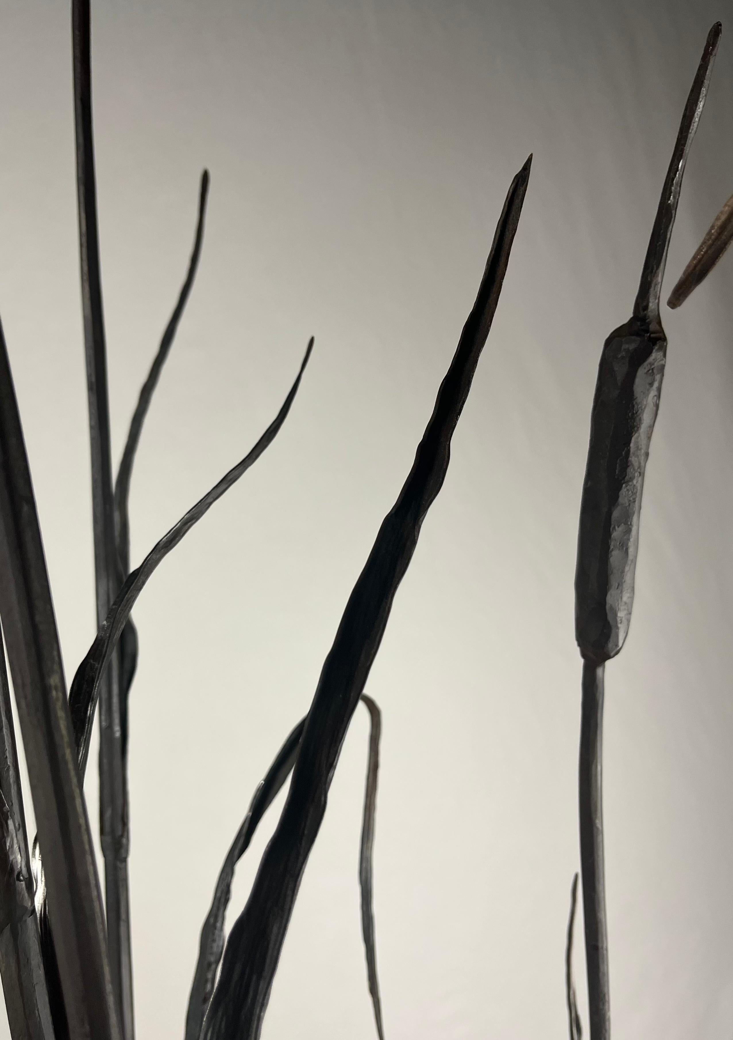 Escultura de hierro forjado para interior y exterior - cañizo de bambú negro en venta 5