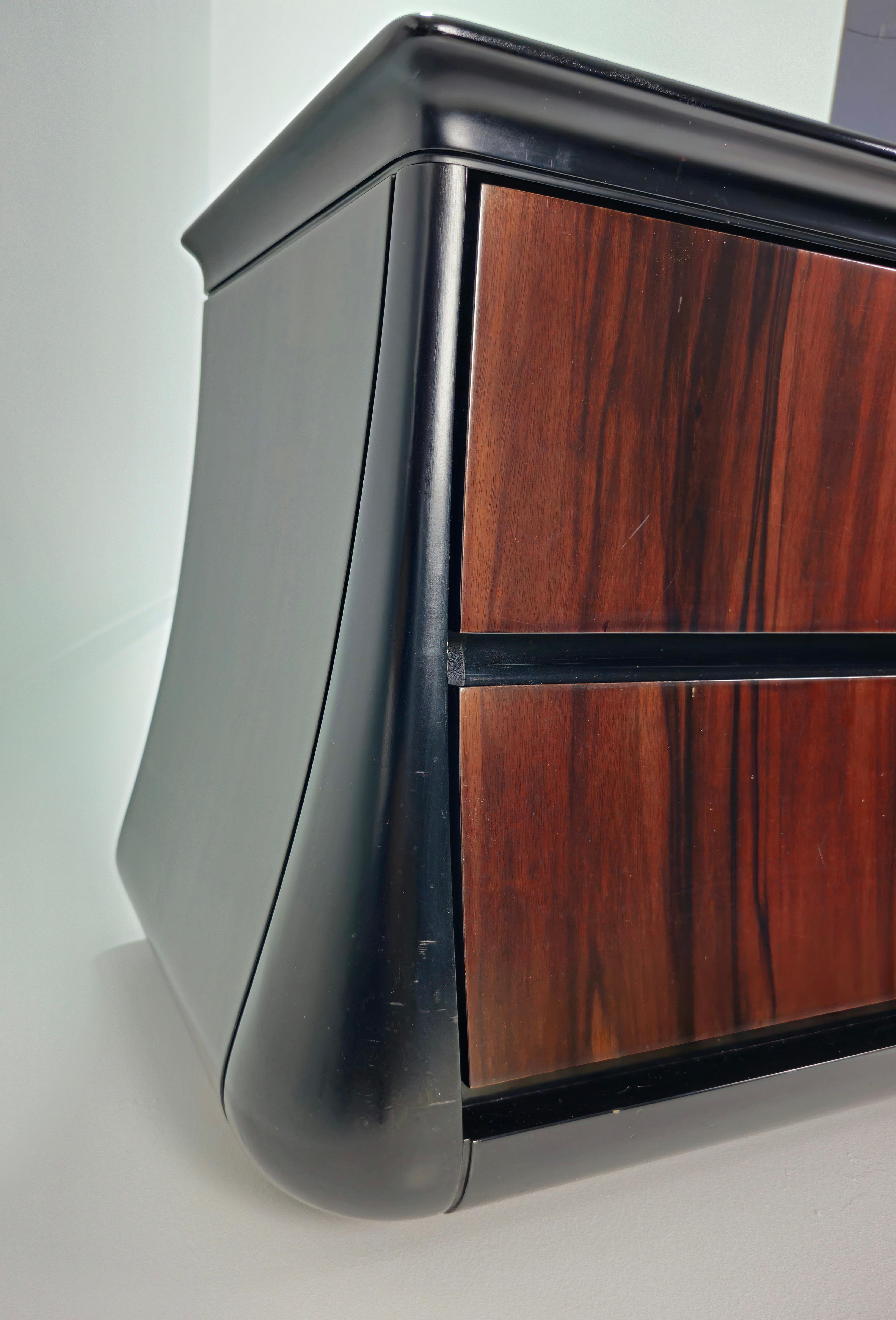 Luciano Frigerio Pair of Bedside Tables Ebony Wood Italian  Mid-Century 1970s 9