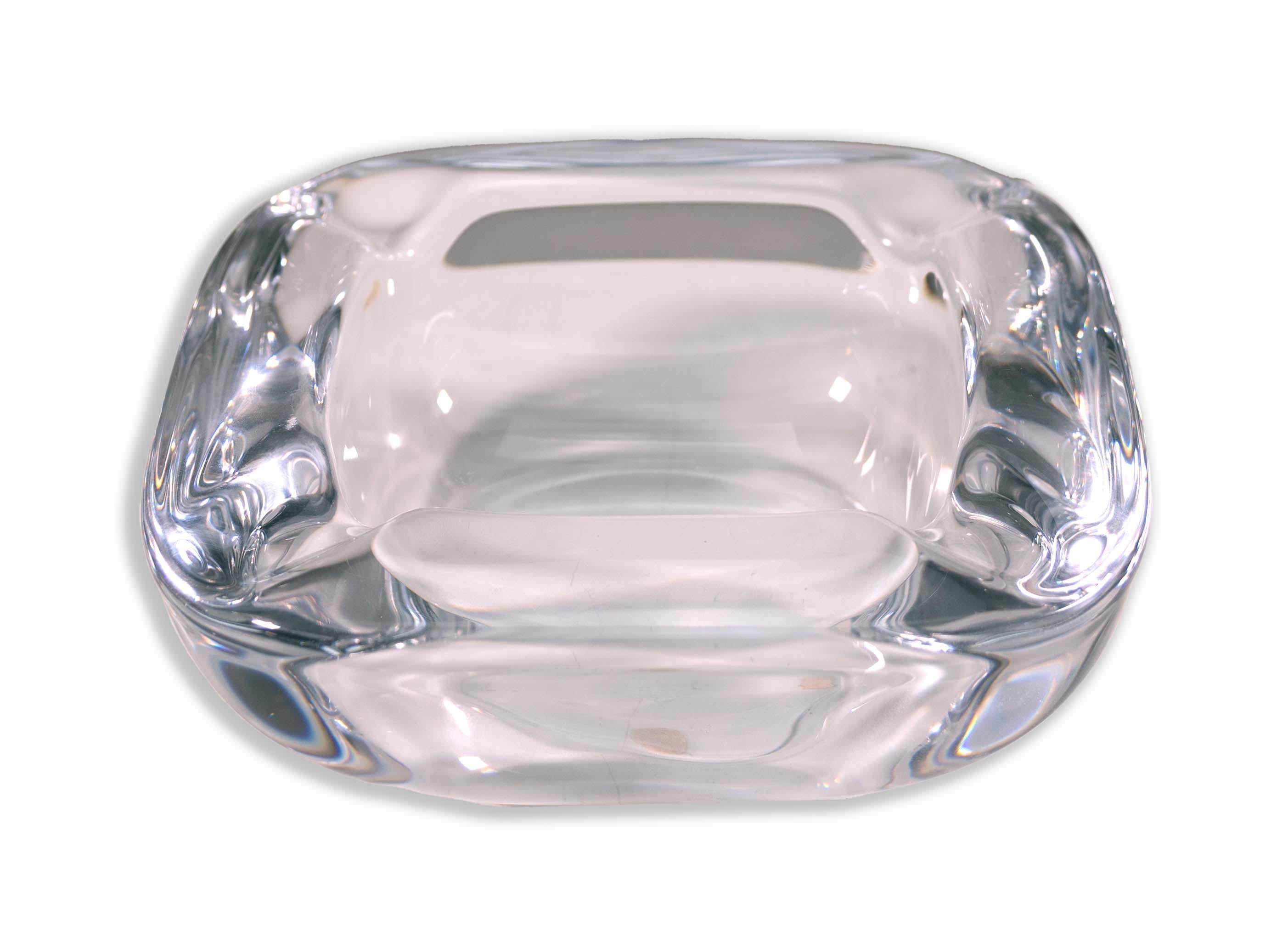 Cenicero de concha de cristal lúcido de Art Vannes Francia 1970 en Bueno estado para la venta en Keego Harbor, MI