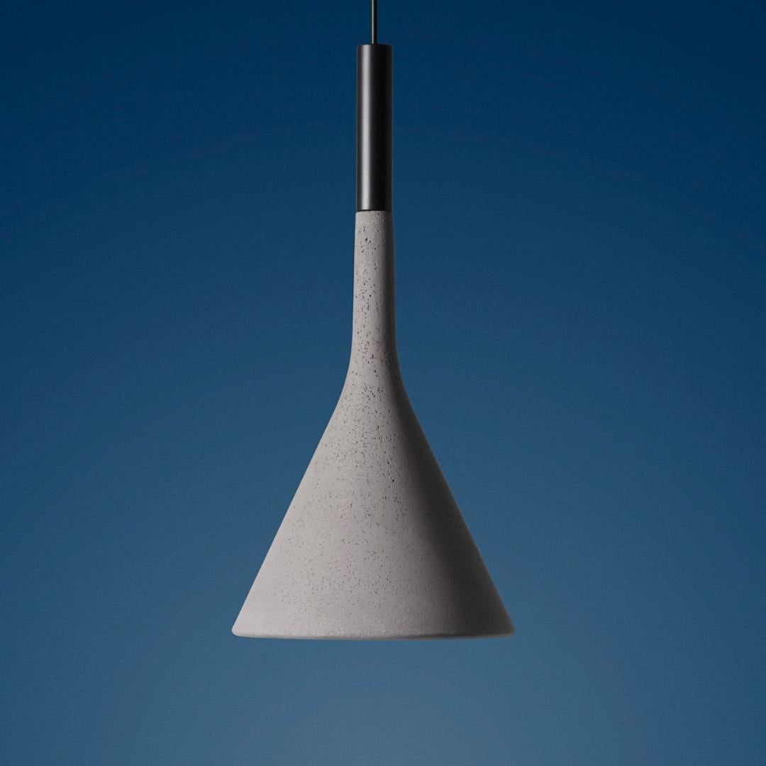 Italian Lucidi and Pevere ‘Aplomb’ Concrete Outdoor Pendant Lamp for Foscarini in Green For Sale