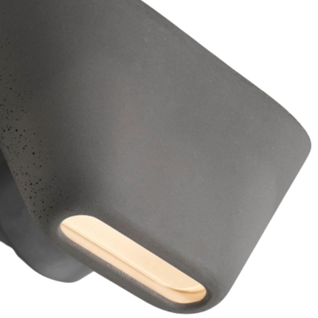 italien Lucidi & Pevere Lampe murale en béton coulé à la main 'Aplomb' en gris pour Foscarini en vente