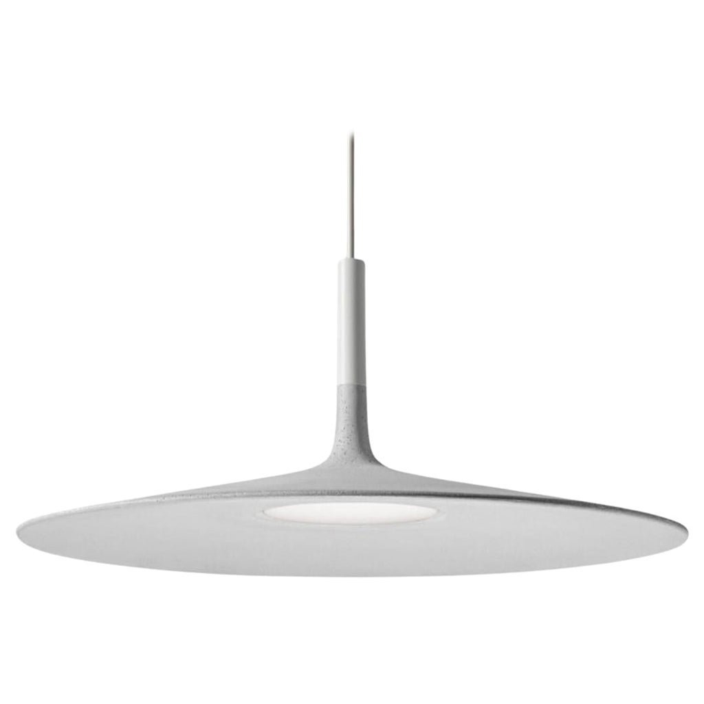 Lucidi & Pevere Large lampe suspendue en béton 'Aplomb' en blanc pour Foscarini
