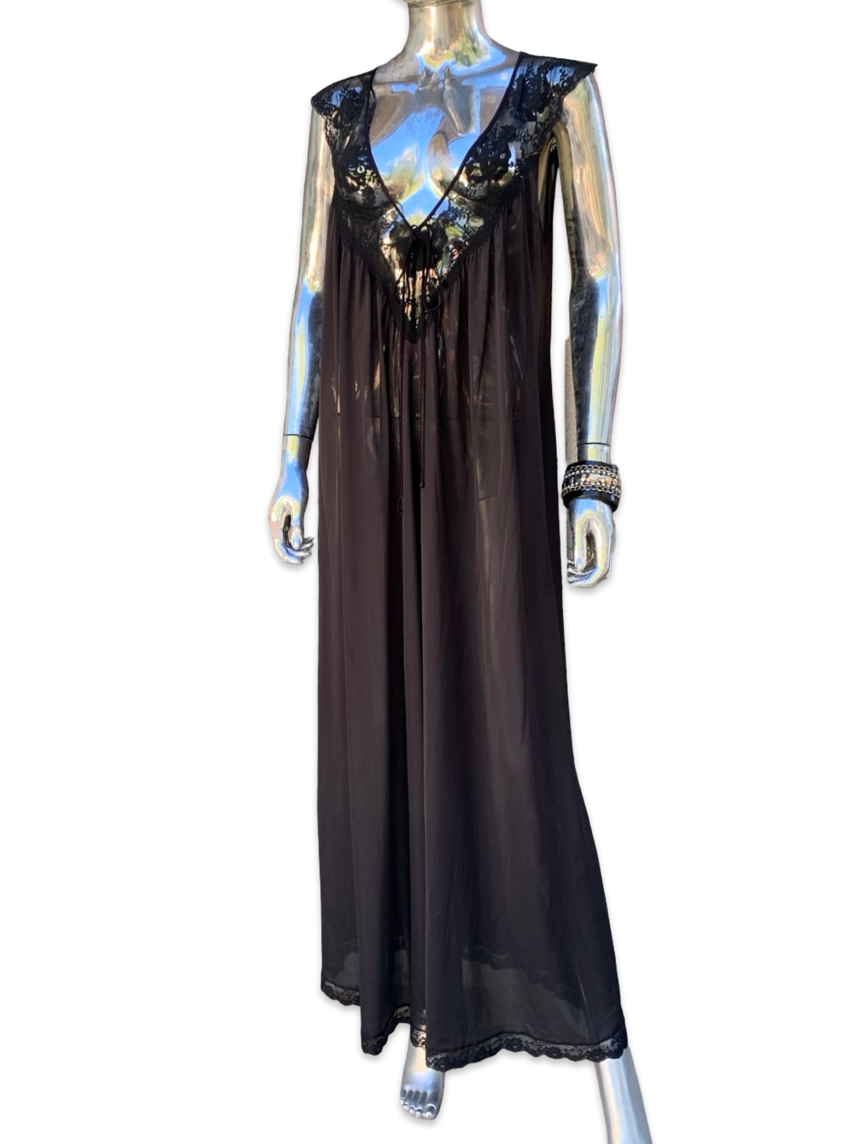 Lucie Ann Beverly Hills Glamourous Vintage Schwarz Spitze Negligee Größe L Damen im Angebot