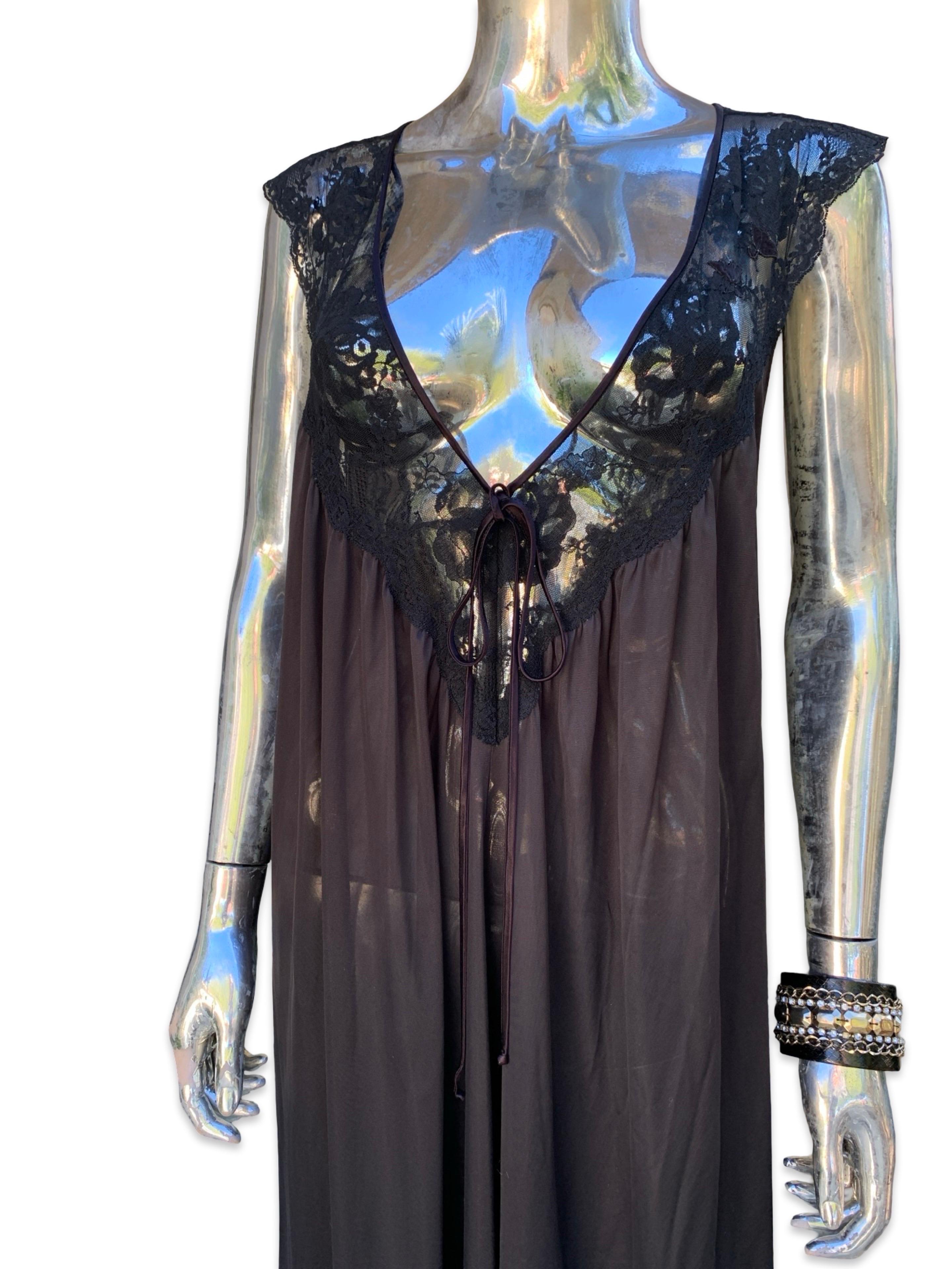 Lucie Ann Beverly Hills Glamourous Vintage Schwarz Spitze Negligee Größe L im Angebot 5