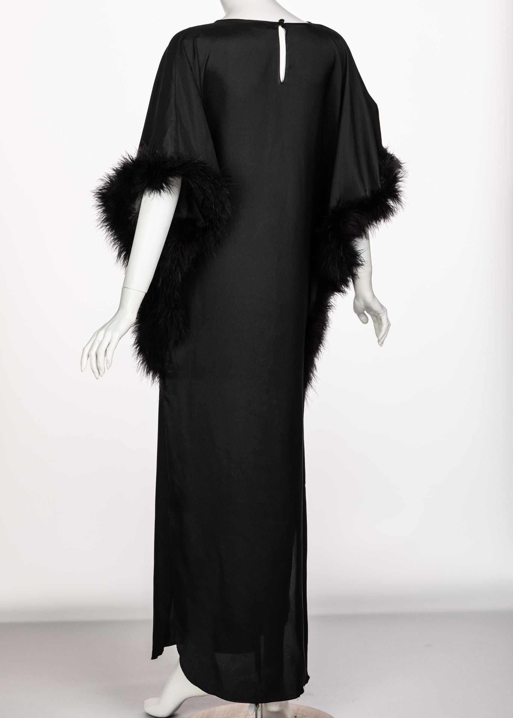 Lucie Anne Black Feather Caftan, 1970s In Excellent Condition In Boca Raton, FL
