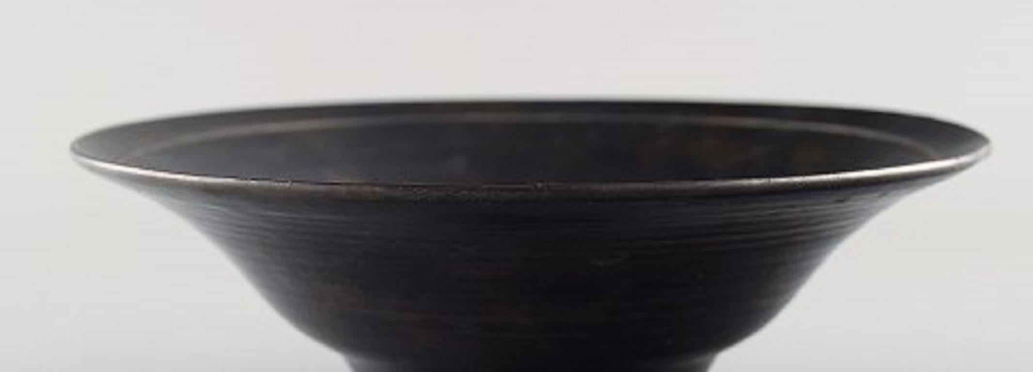 Lucie Rie Austrian-Born British Ceramist, Stylish Bowl, Black Glaze In Good Condition In Copenhagen, DK