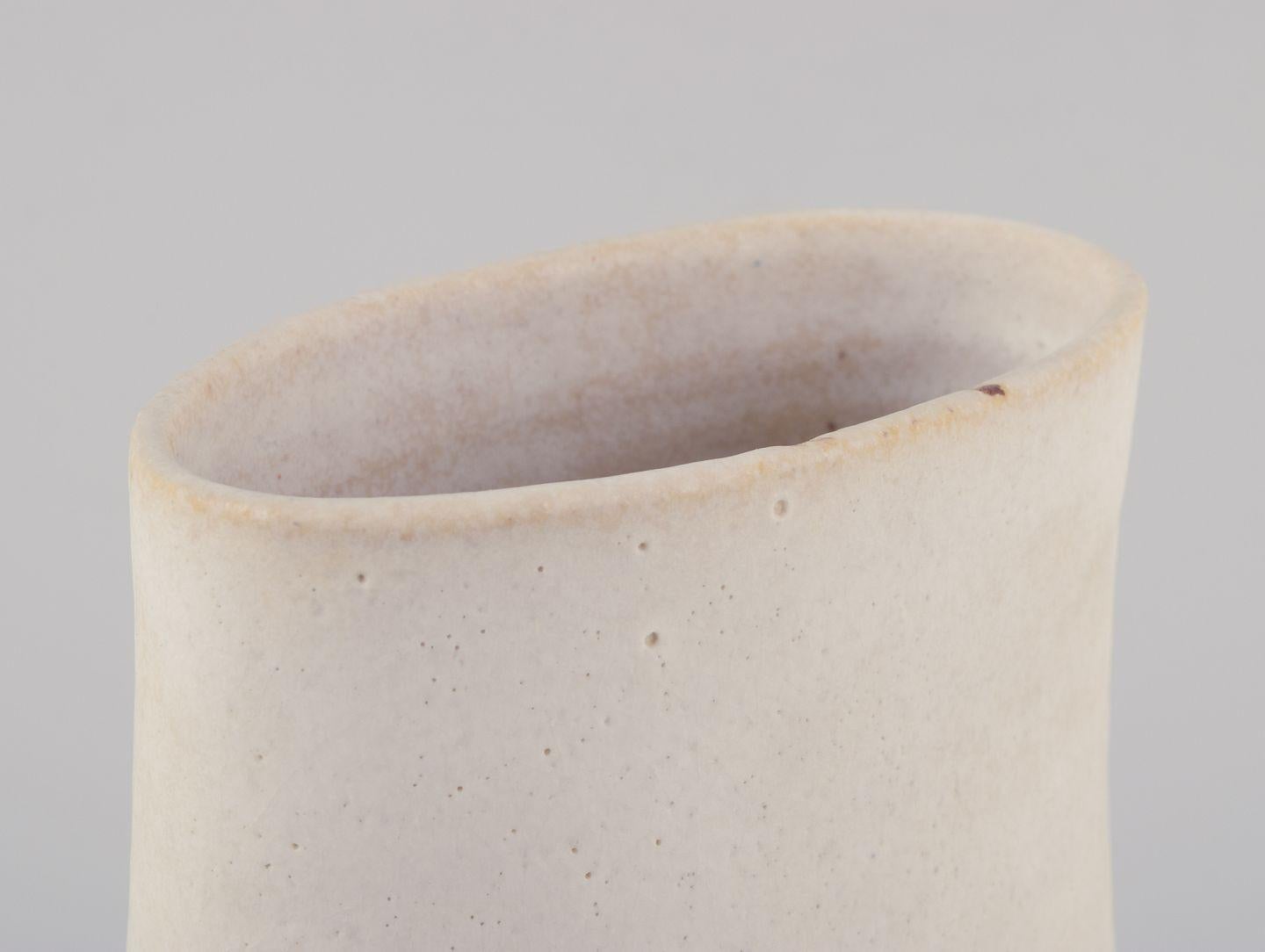 Smaltato Lucie Rie, ceramista britannica di origine austriaca. Unico grande vaso modernista. in vendita