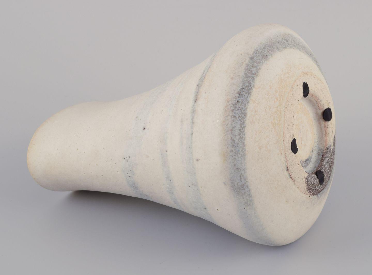 Ceramica Lucie Rie, ceramista britannica di origine austriaca. Unico grande vaso modernista. in vendita