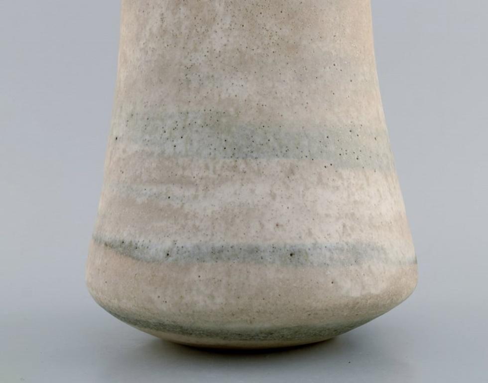 Late 20th Century Lucie Rie, Austrian-born British ceramist. Large modernist vase in stoneware For Sale