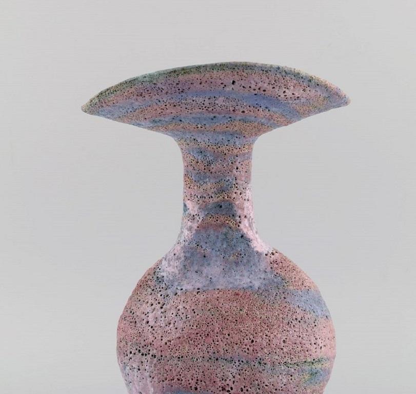 English Lucie Rie, Large Modernist Unique Vase in Glazed Ceramics, ca 1970