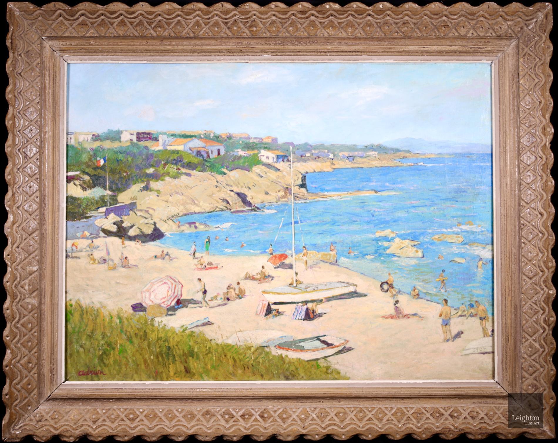Magnifique huile sur toile signée de Lucien Adrion, peintre post-impressionniste français, circa 1940. Le tableau représente des familles profitant d'une journée d'été ensoleillée à la plage - certains se détendent sur le sable doré tandis que les