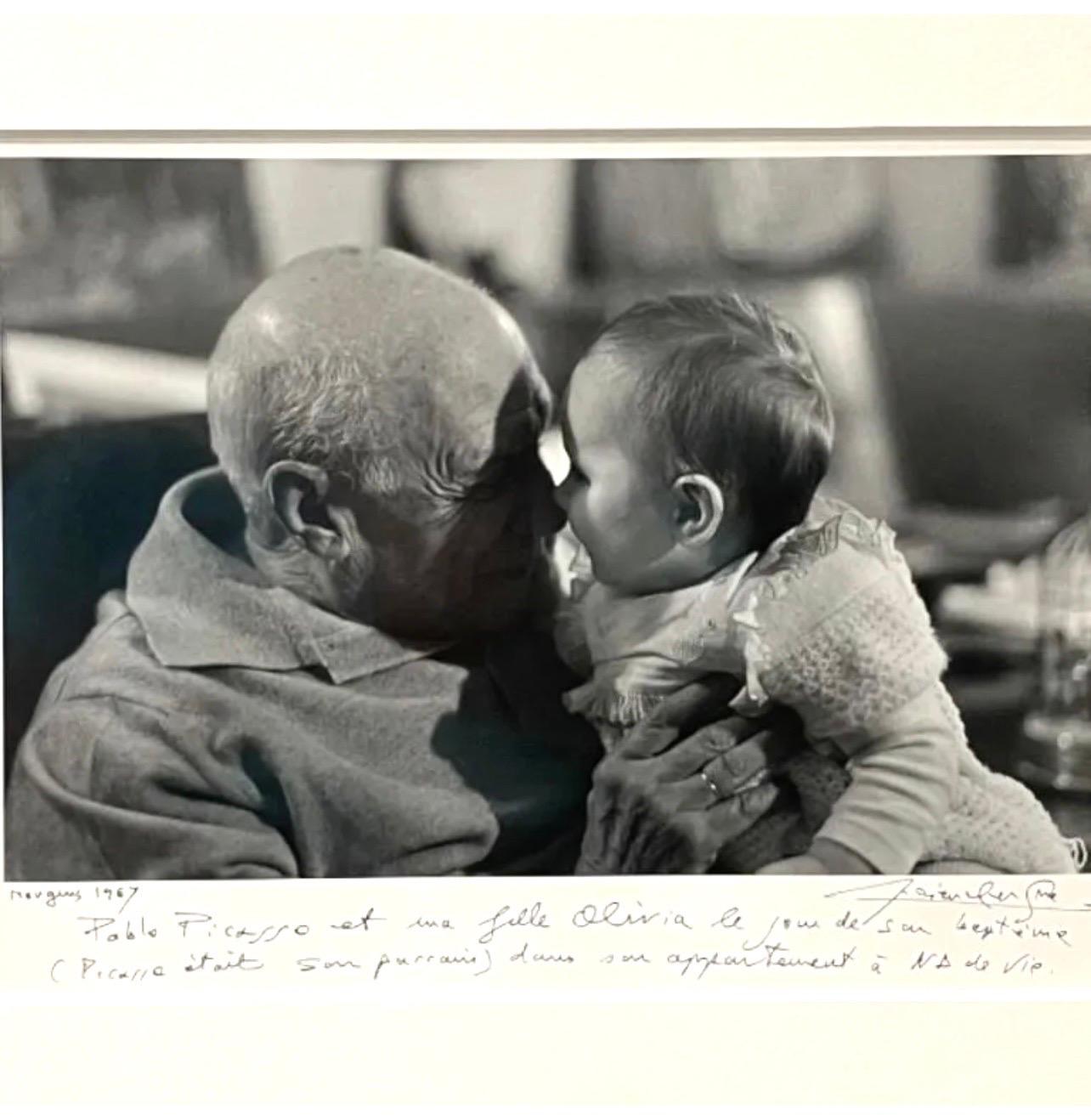 Silver Gelatin Photograph Hand Signed Photo Pablo Picasso w Baby Lucien Clergue en vente 2