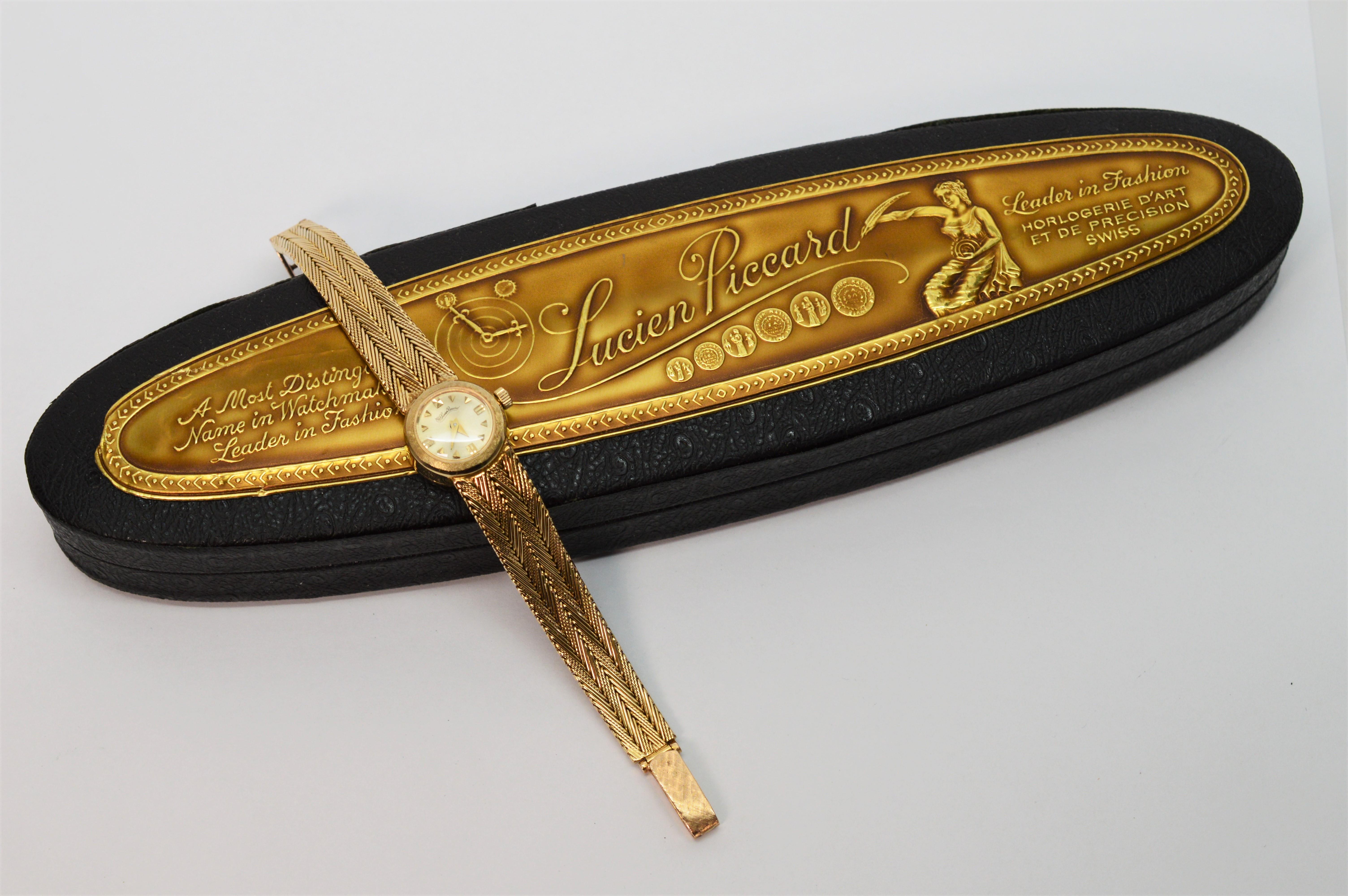 Lucien Piccard Ladies Gold Vintage Dress Bracelet Wristwatch 1