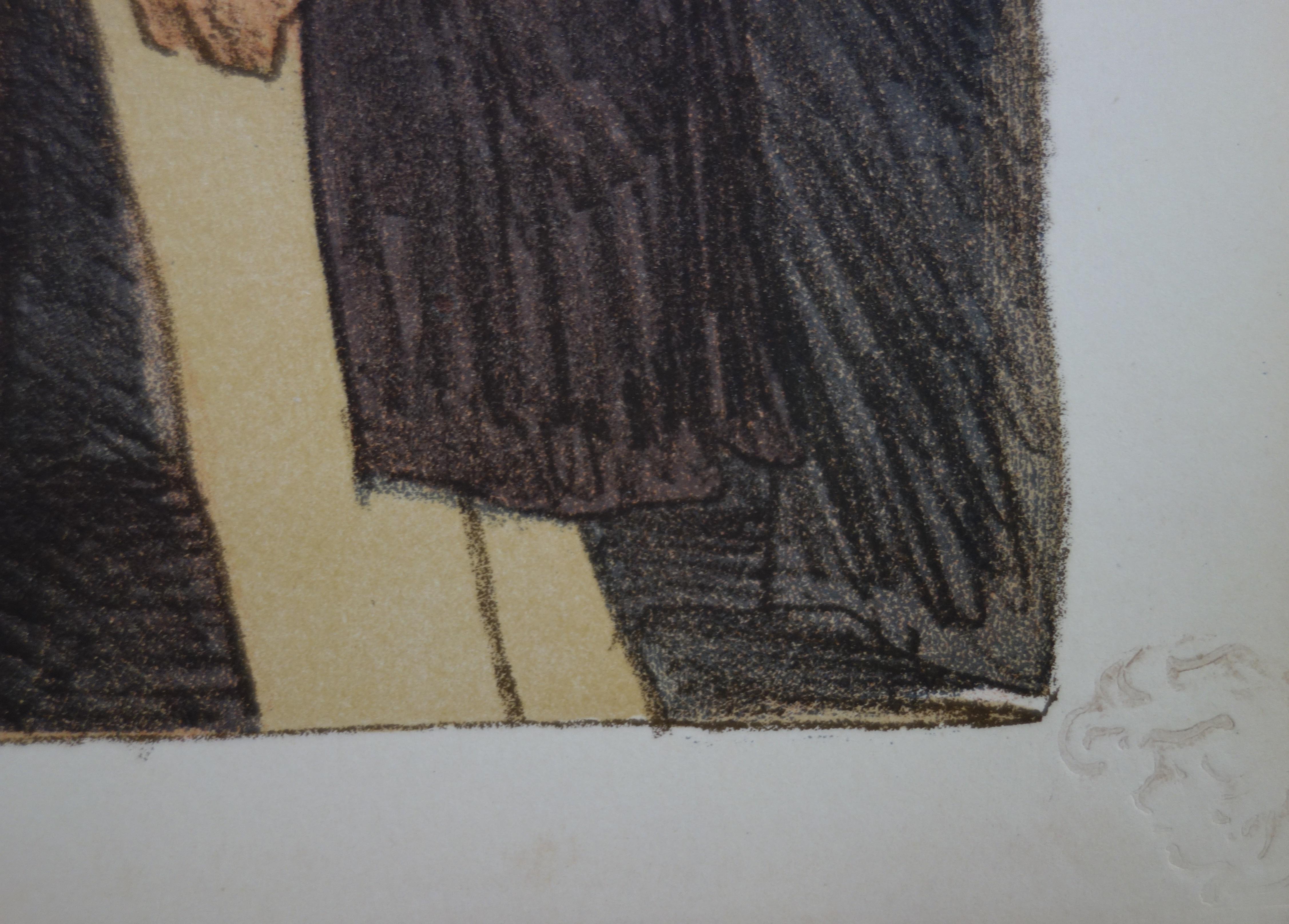 At the Church : Prayers with Candle Stick – Originallithographie, 1897 (Grau), Figurative Print, von Lucien Simon