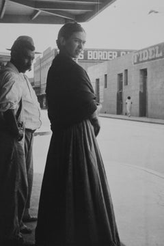 Vintage Frida at the Border - Black and White Photograph, Portrait, Woman Artist