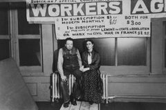 Midnight at New Workers School - Photographie en noir et blanc, Woman Artist, Frida