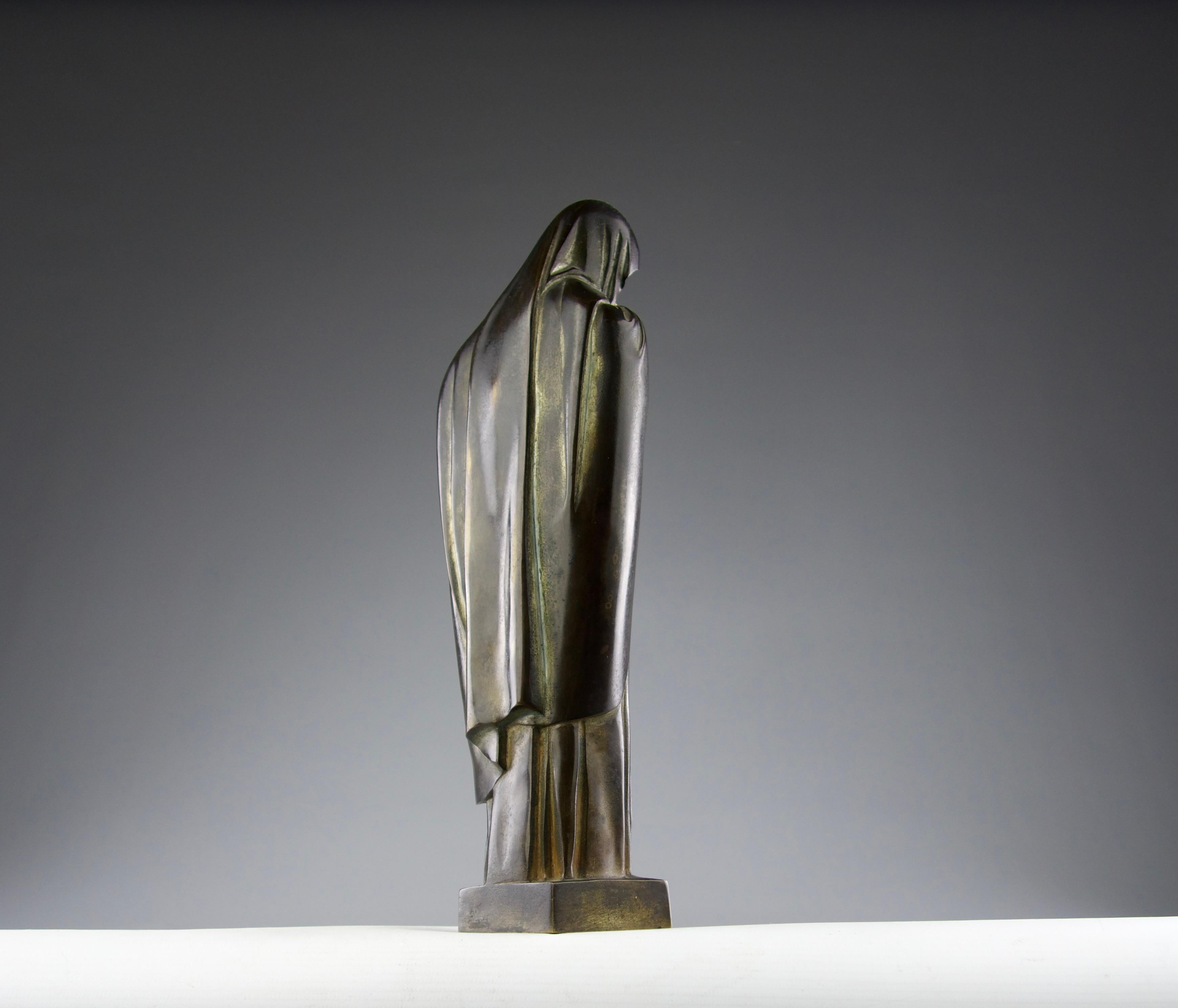 Lucienne Heuvelmans, Virgin and Child, Art Deco Figurative Sculpture 4