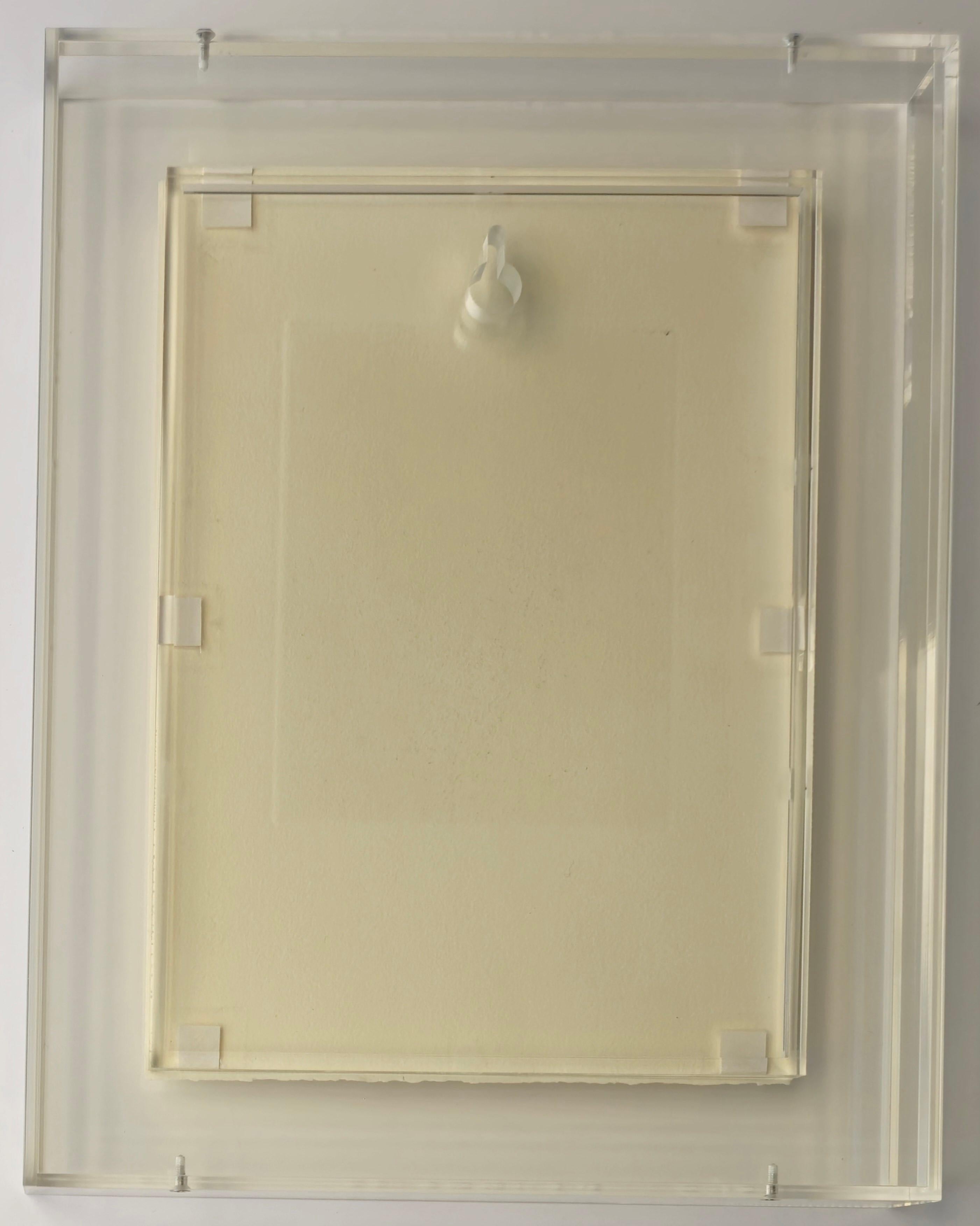 Lucio Fontana - Sans titre de The International Avant-Garde (volume I) en vente 2