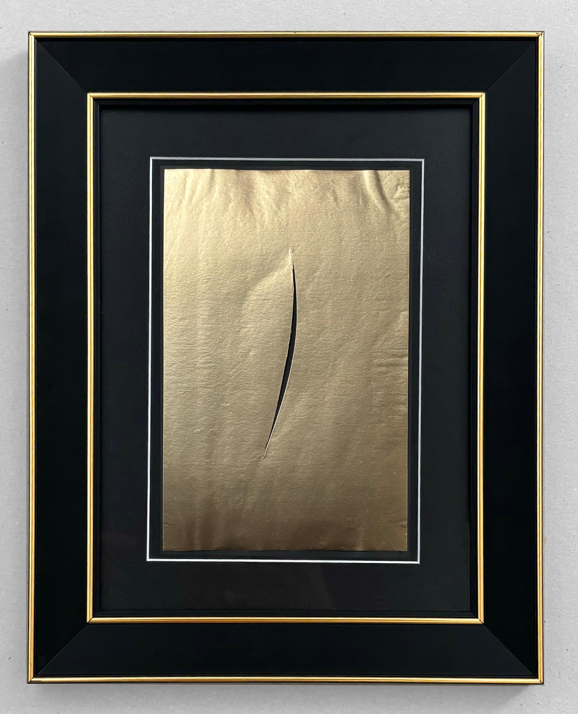 Exceptional gold foil Concetto Spaziale produced in 1962 for a rare official Lucio Fontana artist monograph during his lifetime, published by famed art book publisher Harry N. Abrams, Inc. (not included). The golden foil has the signature slash