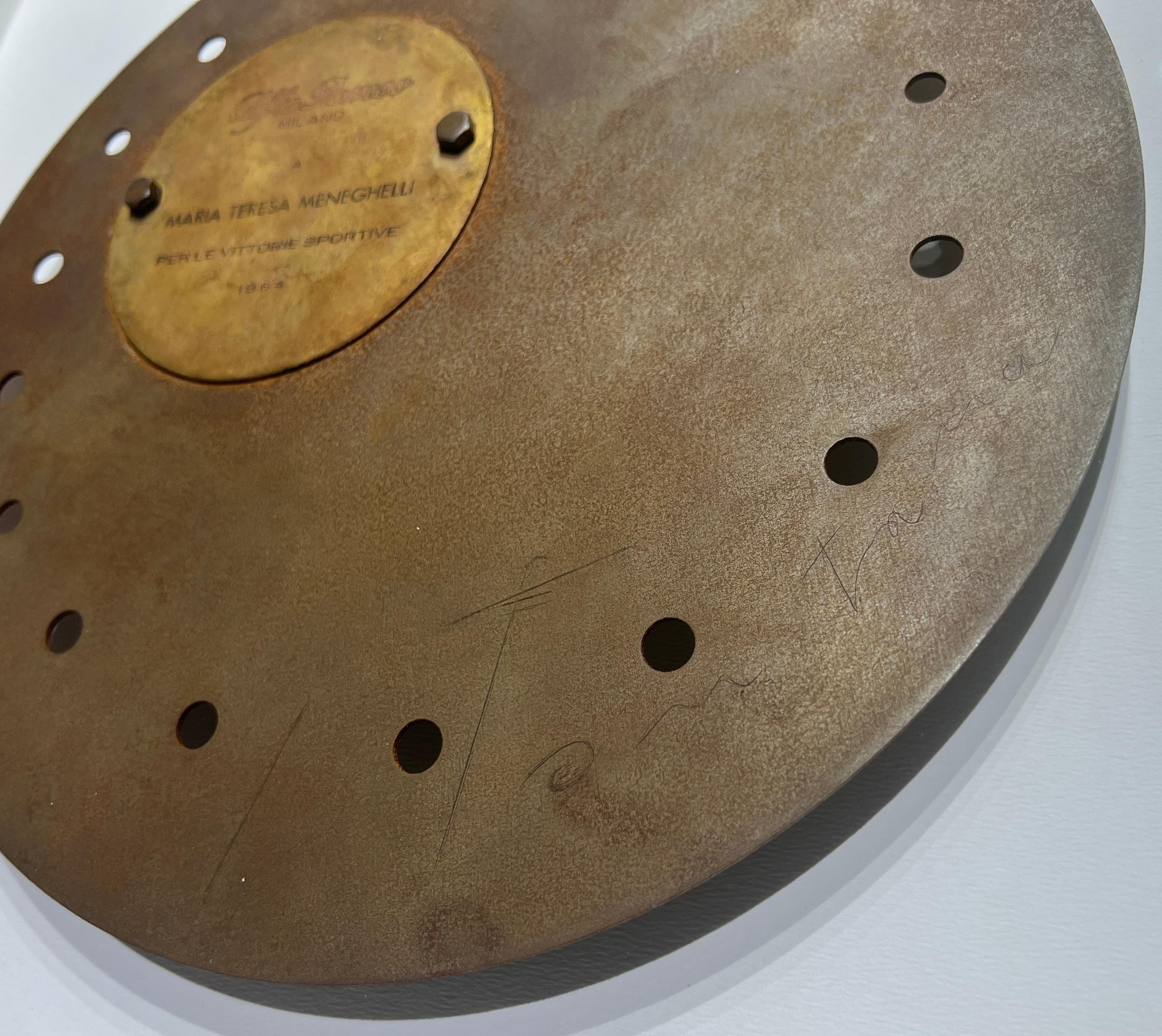 Lucio Fontana (1899-1968) - La scultura in metallo di Lucio Fontana commissionata nel 1964 in vendita 3