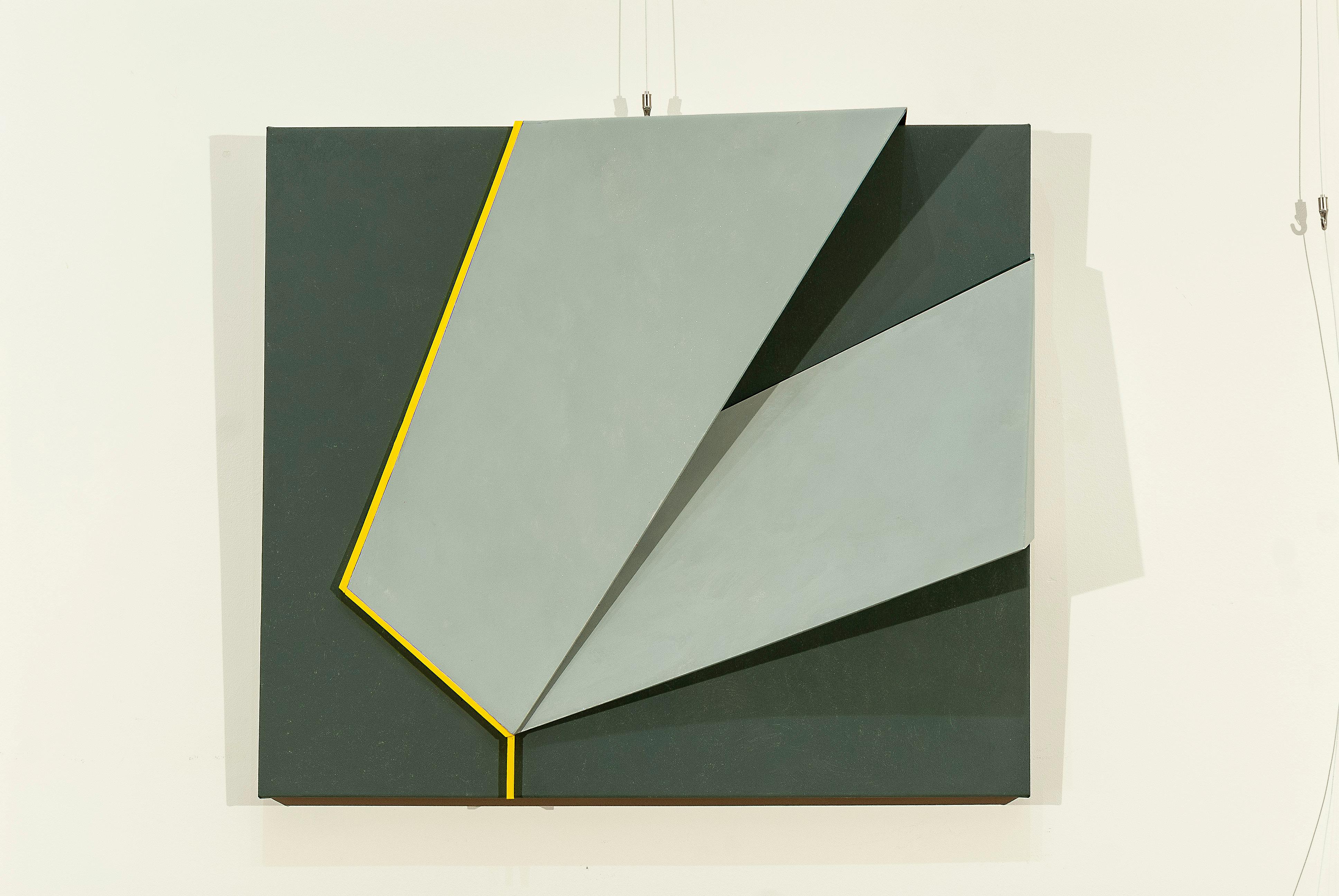 Città Surrogate 2020 by Lucio Perna, acrylic and cardboard on canvas For Sale 1
