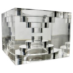 Sculpture carrée en acrylique Lucite de l'équipe Guzzini, Italie, 1970, géométrie en spirale