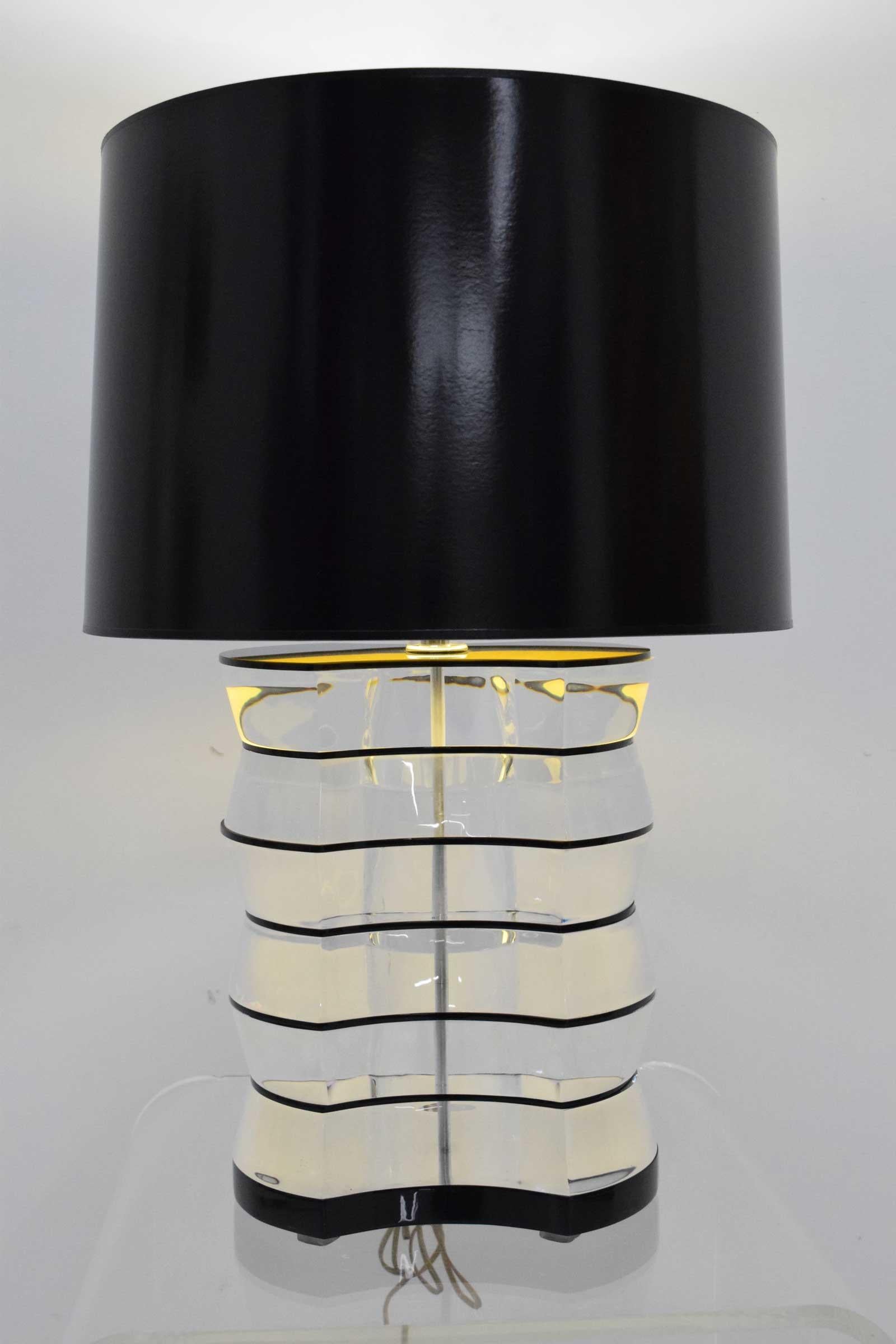 20th Century Lucite and Acrylic Table Lamp by Clear-Lite For Sale