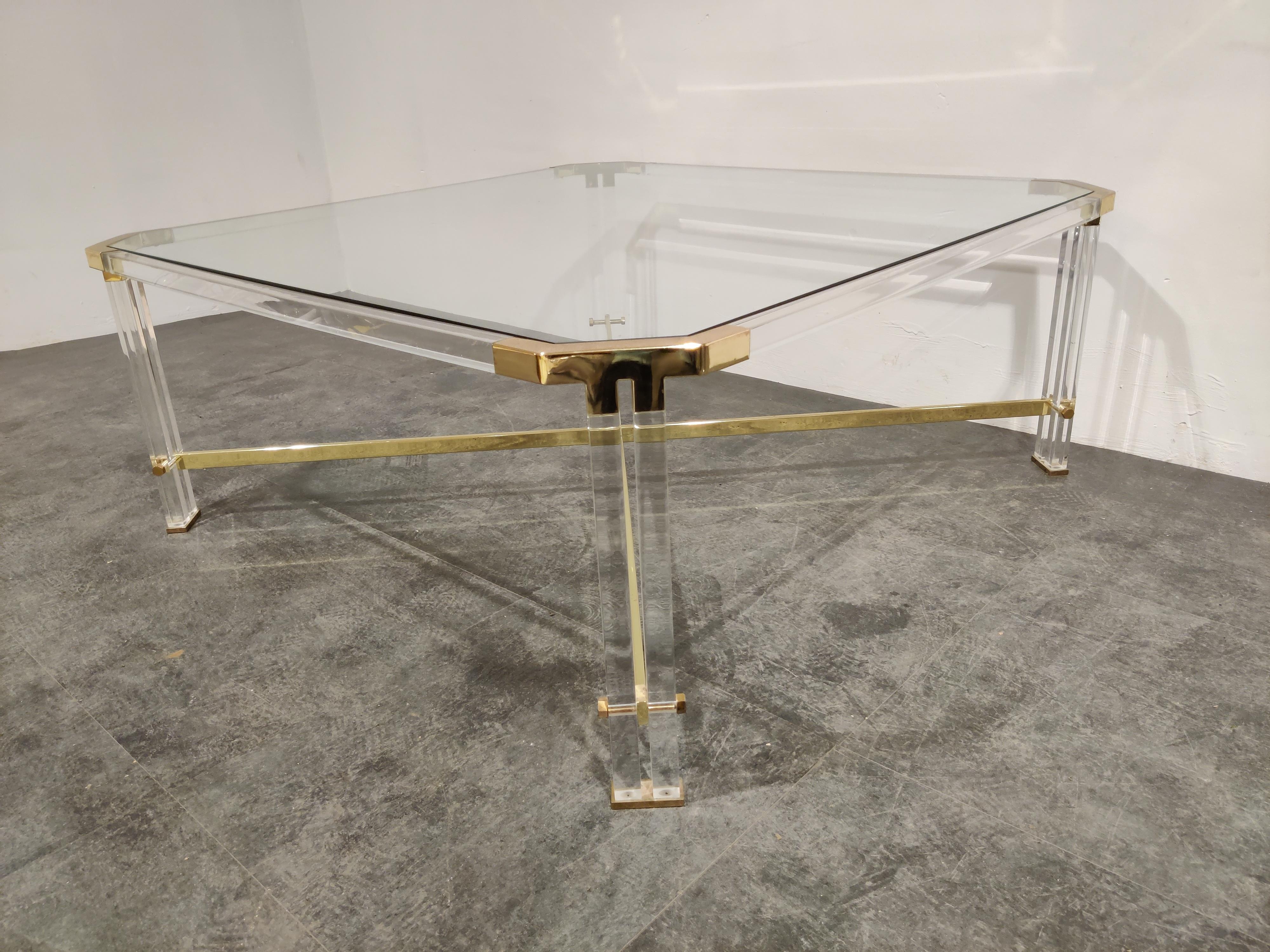 Lucite and Brass Coffee Table by Charles Hollis Jones, 1970s In Good Condition In HEVERLEE, BE