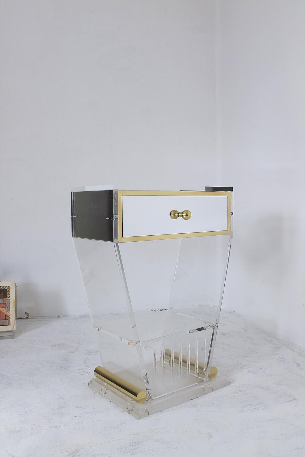 Lucite and Brass Entry Console Table With Mirrored Drawer, 1970s, France For Sale 5