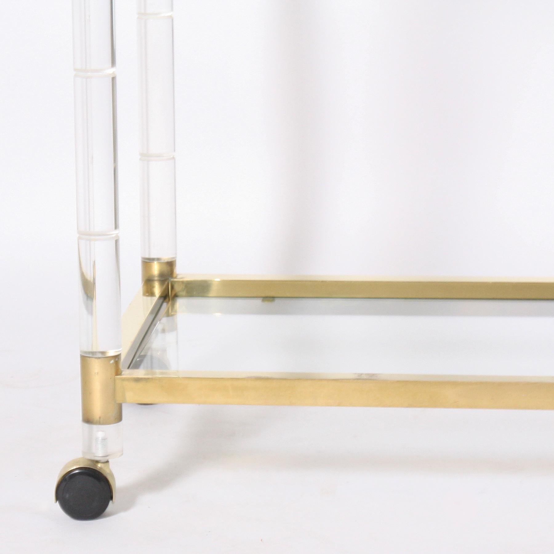 Lucite and Brass Faux Bamboo Drinks Cart, circa 1970 In Excellent Condition In Dallas, TX