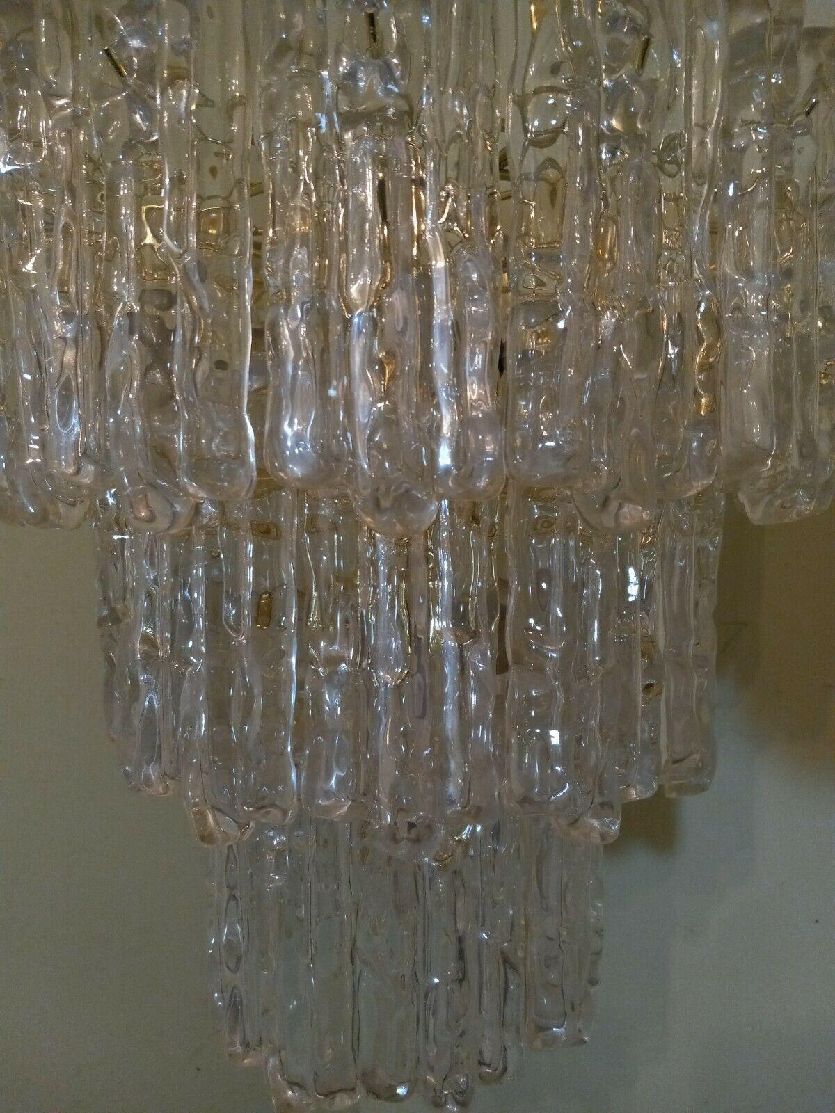 Mid-Century Modern Lucite And Brass Kalmar Style Icicle Chandelier For Sale