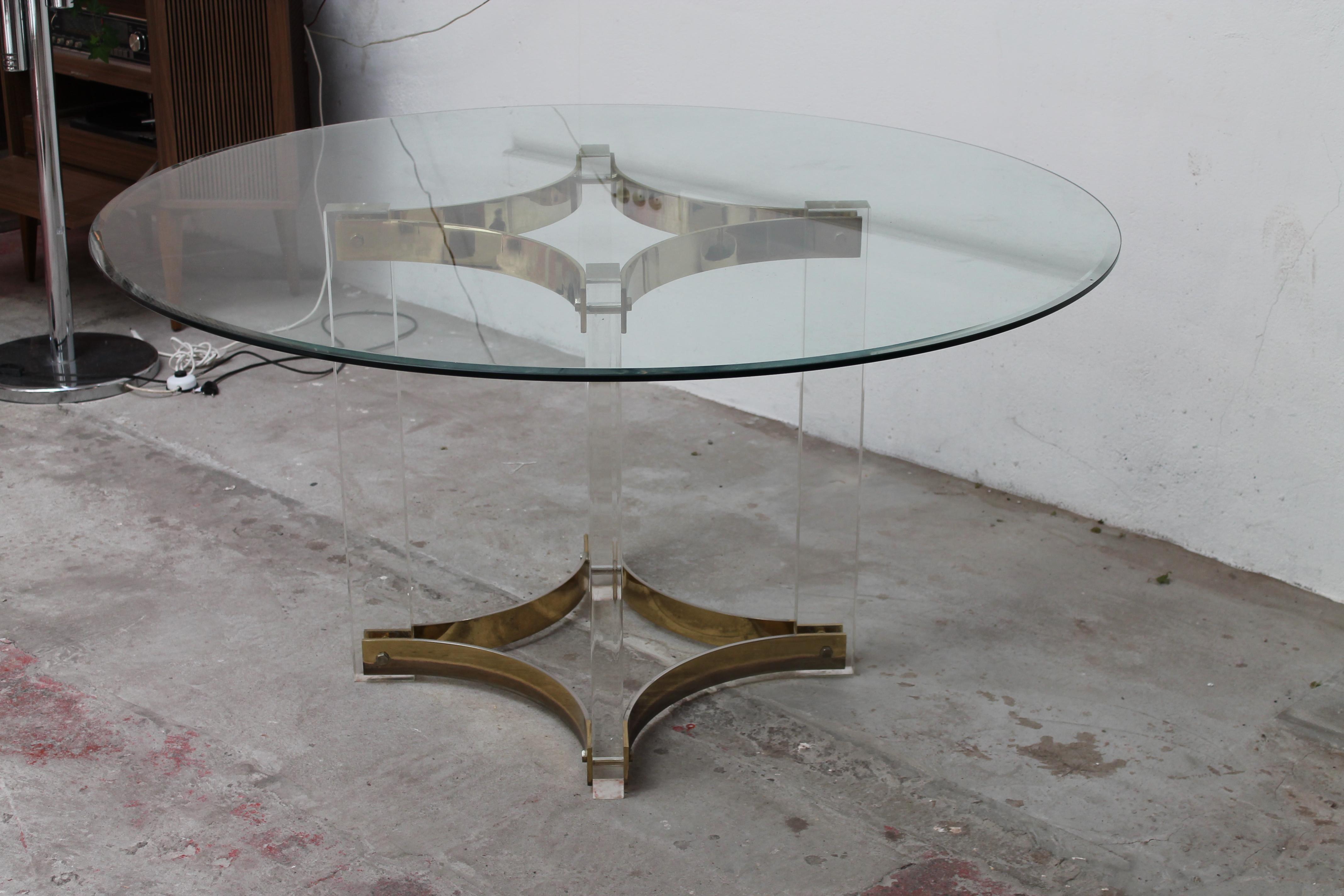 Lucite and Brass Table by Romeo Rega For Sale 7