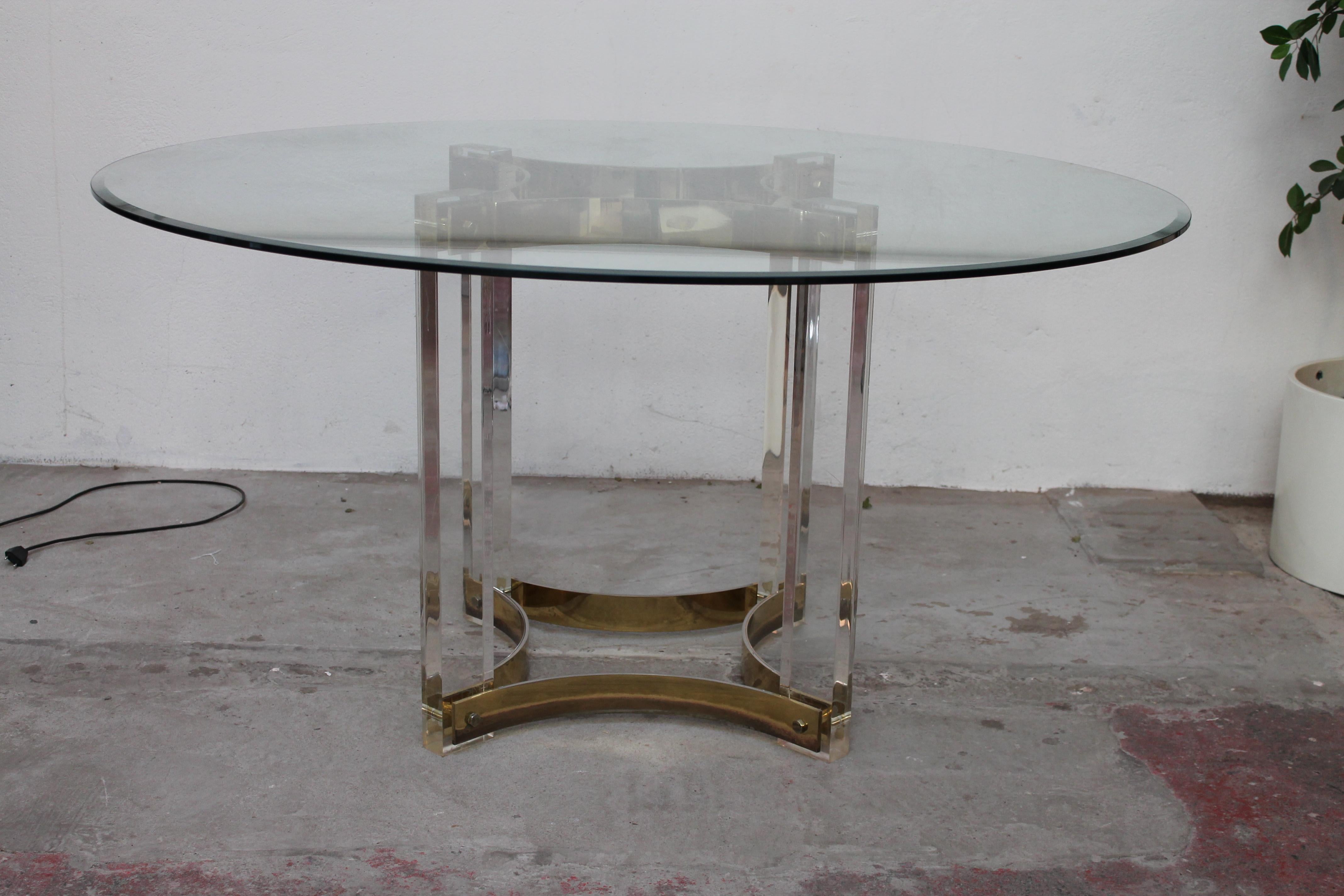 Mid-Century Modern Lucite and Brass Table by Romeo Rega For Sale