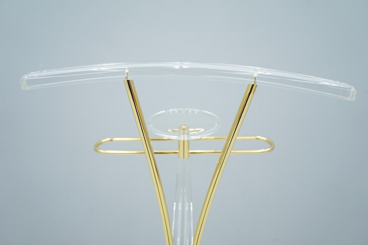 Lucite and Brass Three Leg Valet, 1960s For Sale 7