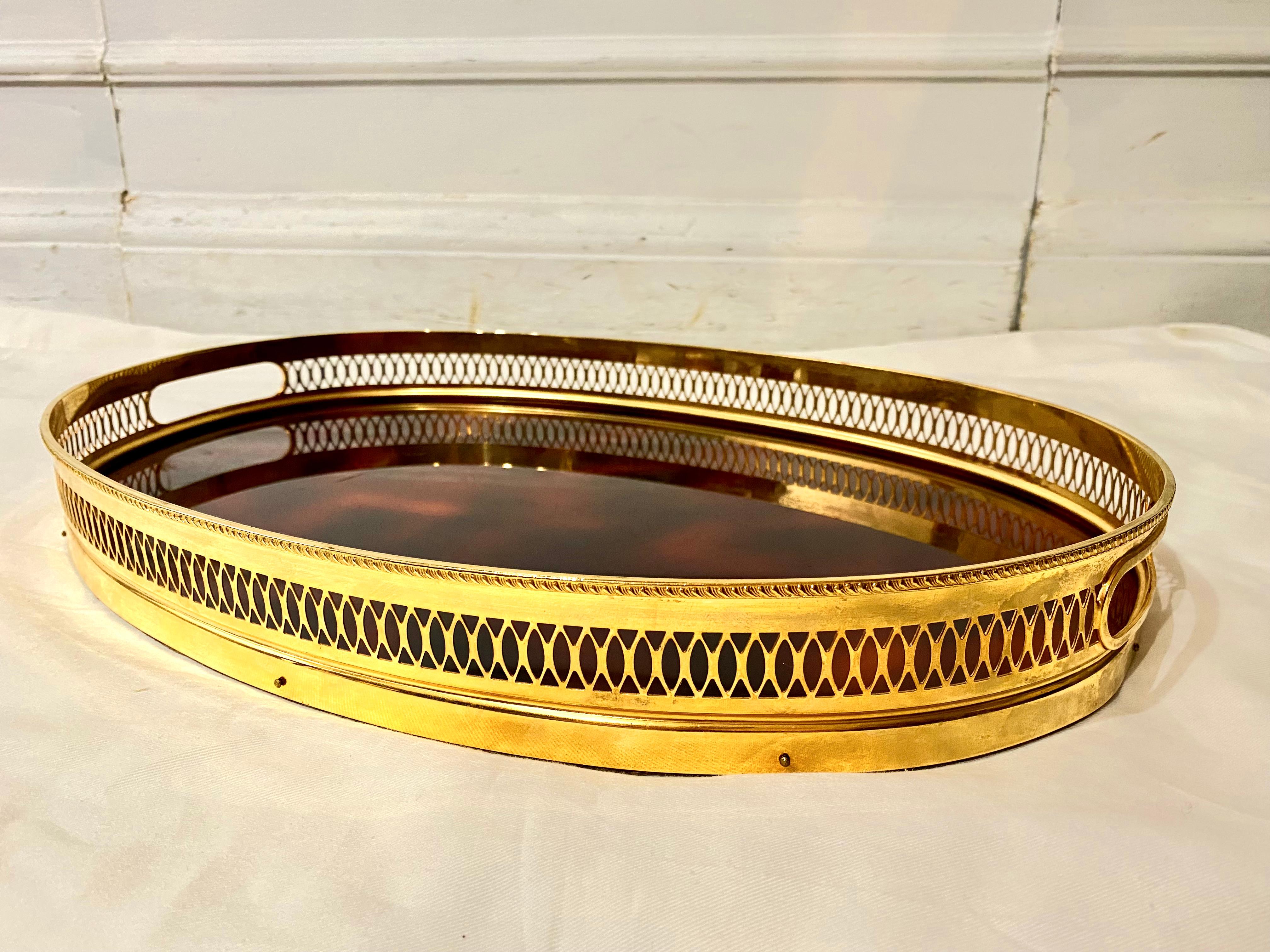 Lucite and Brass Tortoise shell Large Tray, Italy, Mid-Century Moderne For Sale 4