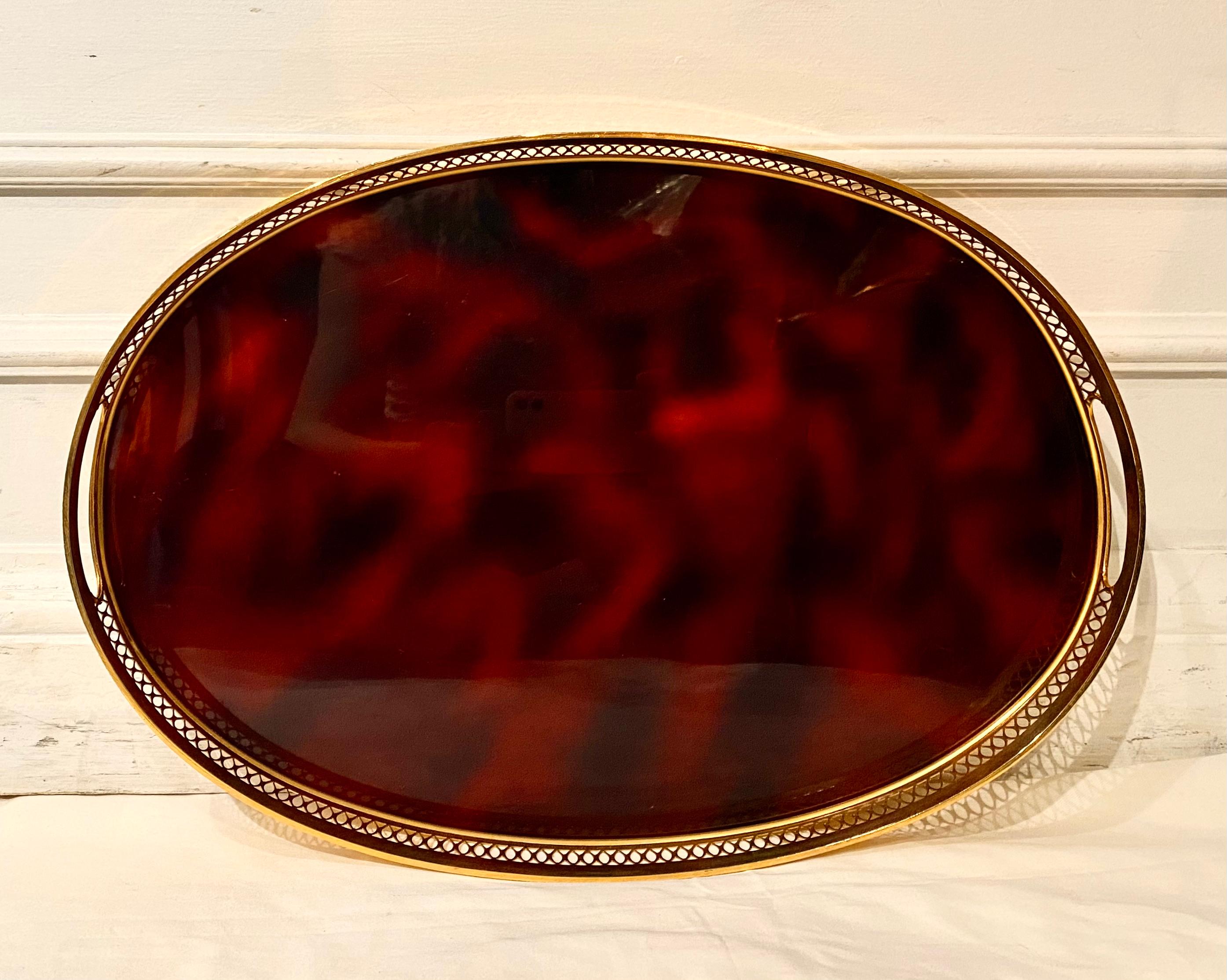 Lucite and Brass Tortoise shell Large Tray, Italy, Mid-Century Moderne For Sale 2