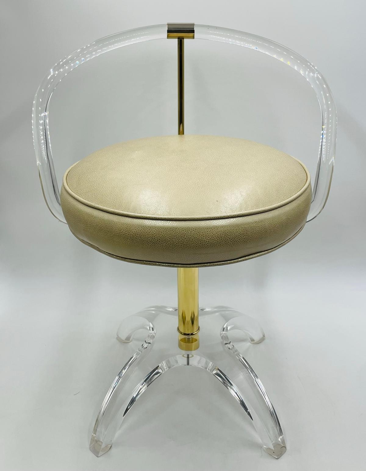 Lucite and Brass Vanity Swivel Chair by Charles Hollis Jones In Good Condition For Sale In Los Angeles, CA